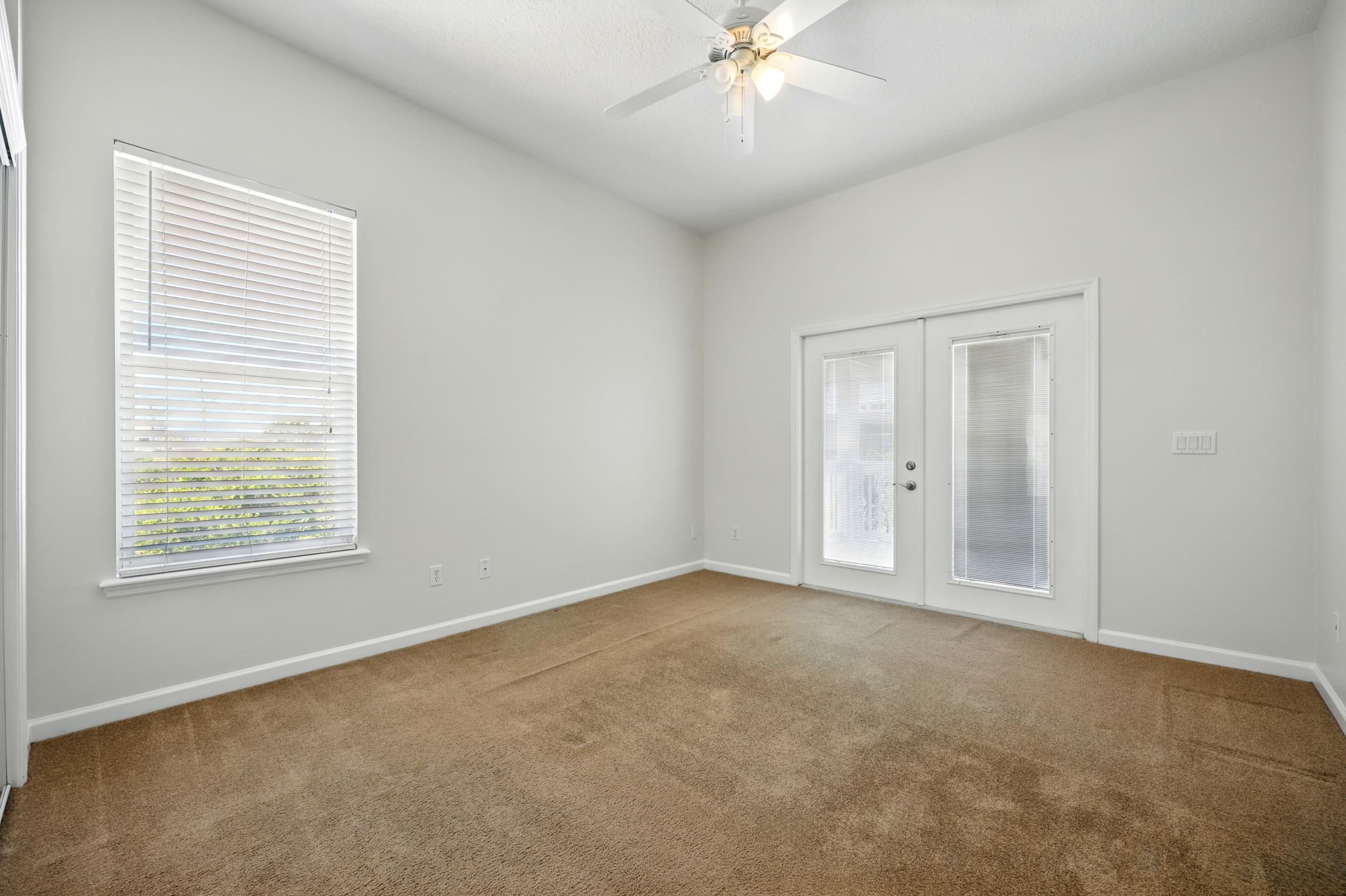 Image 46 of 67 For 500 Seagate Ln