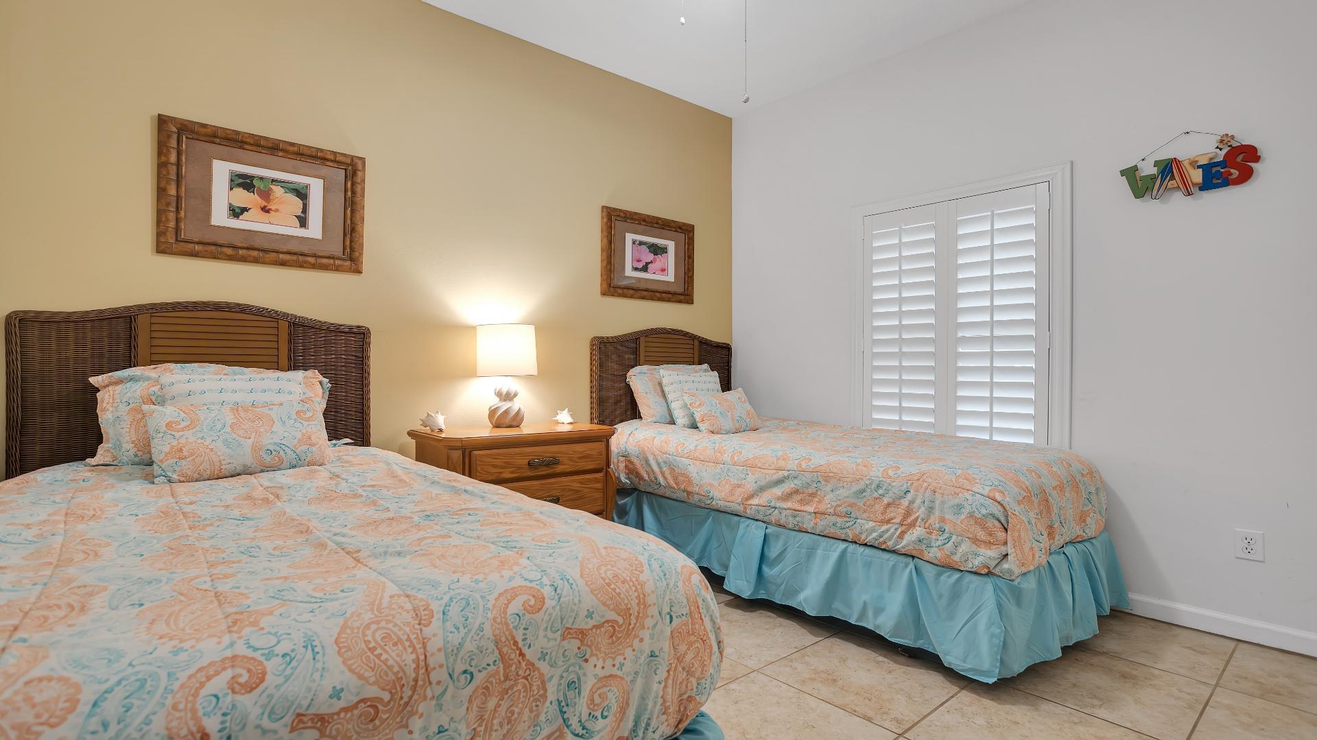 Image 24 of 37 For 264 Gibraltar Court  101