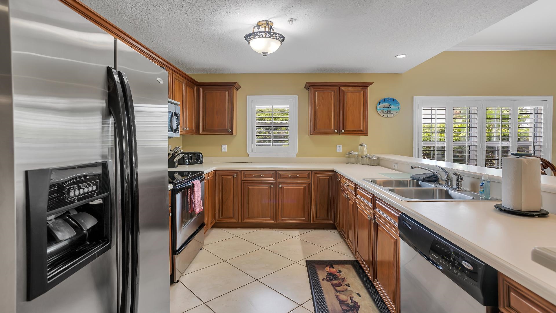 Image 7 of 37 For 264 Gibraltar Court  101