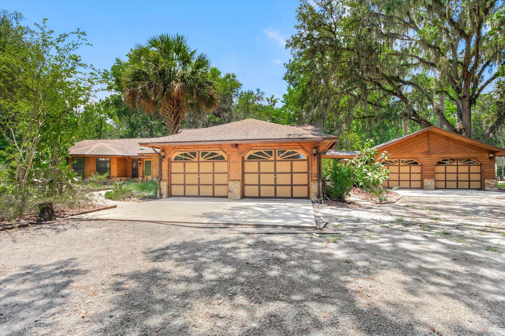 Details for 105 Myrtlewood Point Road, East Palatka, FL 32131