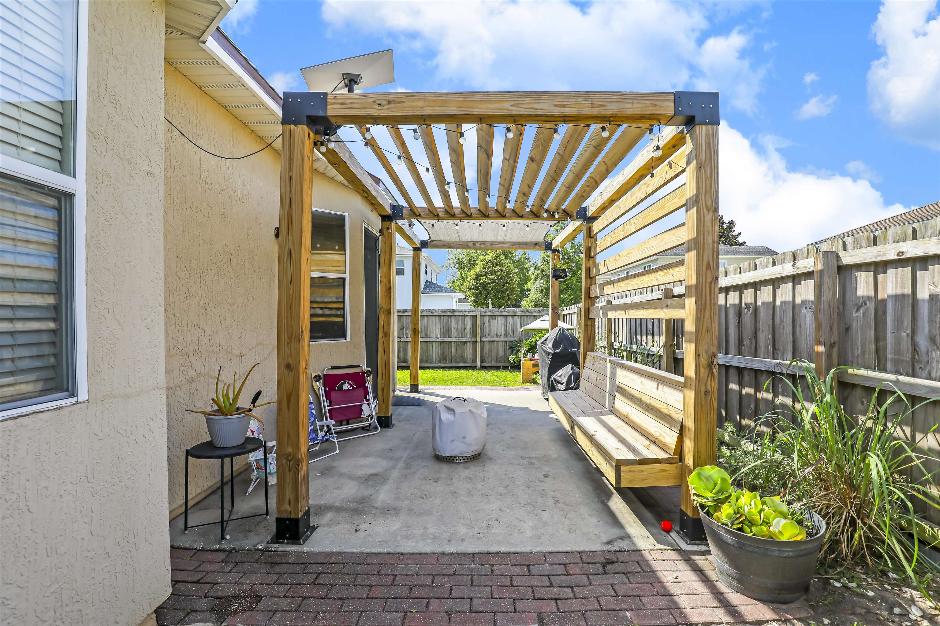 Image 31 of 45 For 501 Degas Ave