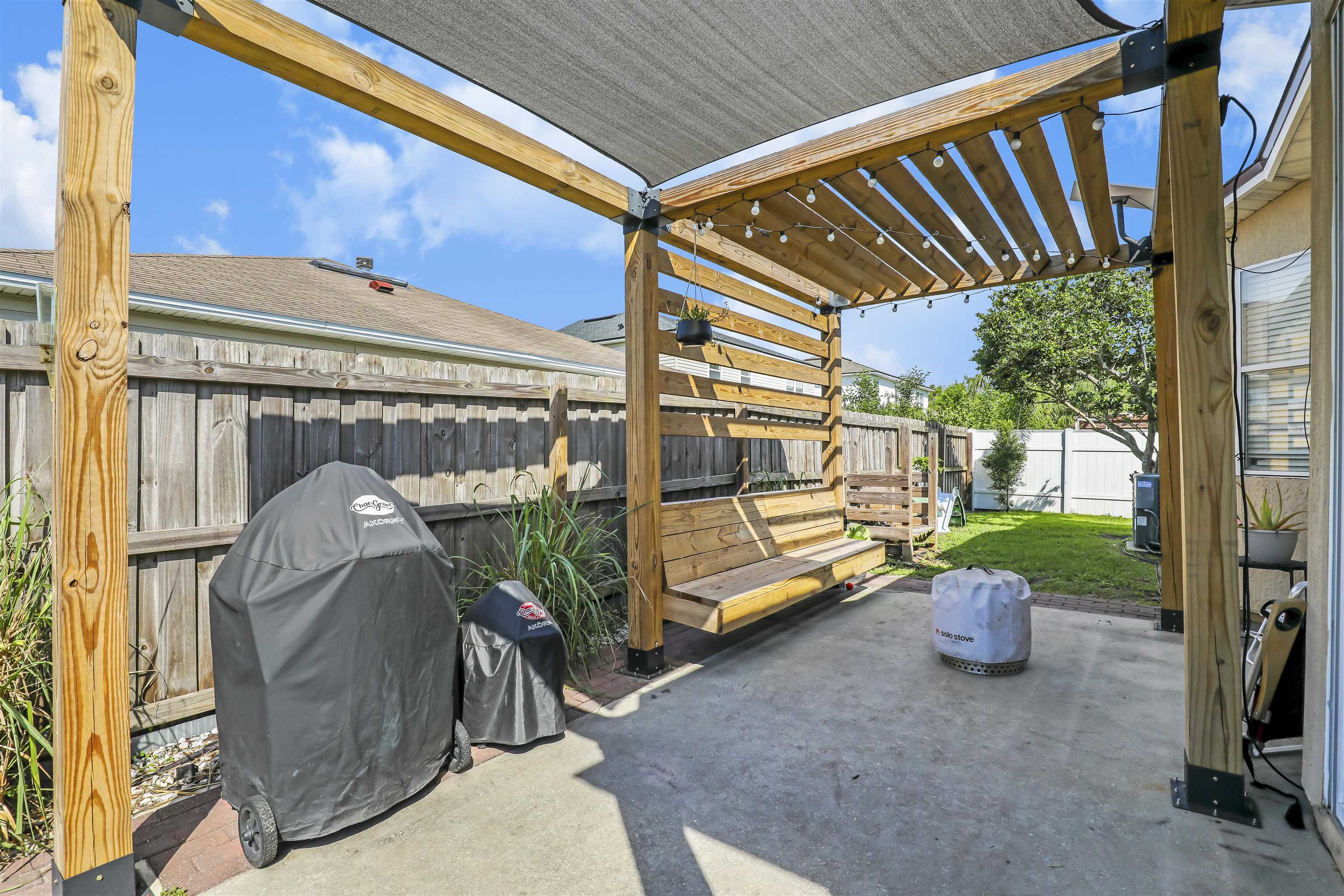 Image 6 of 45 For 501 Degas Ave
