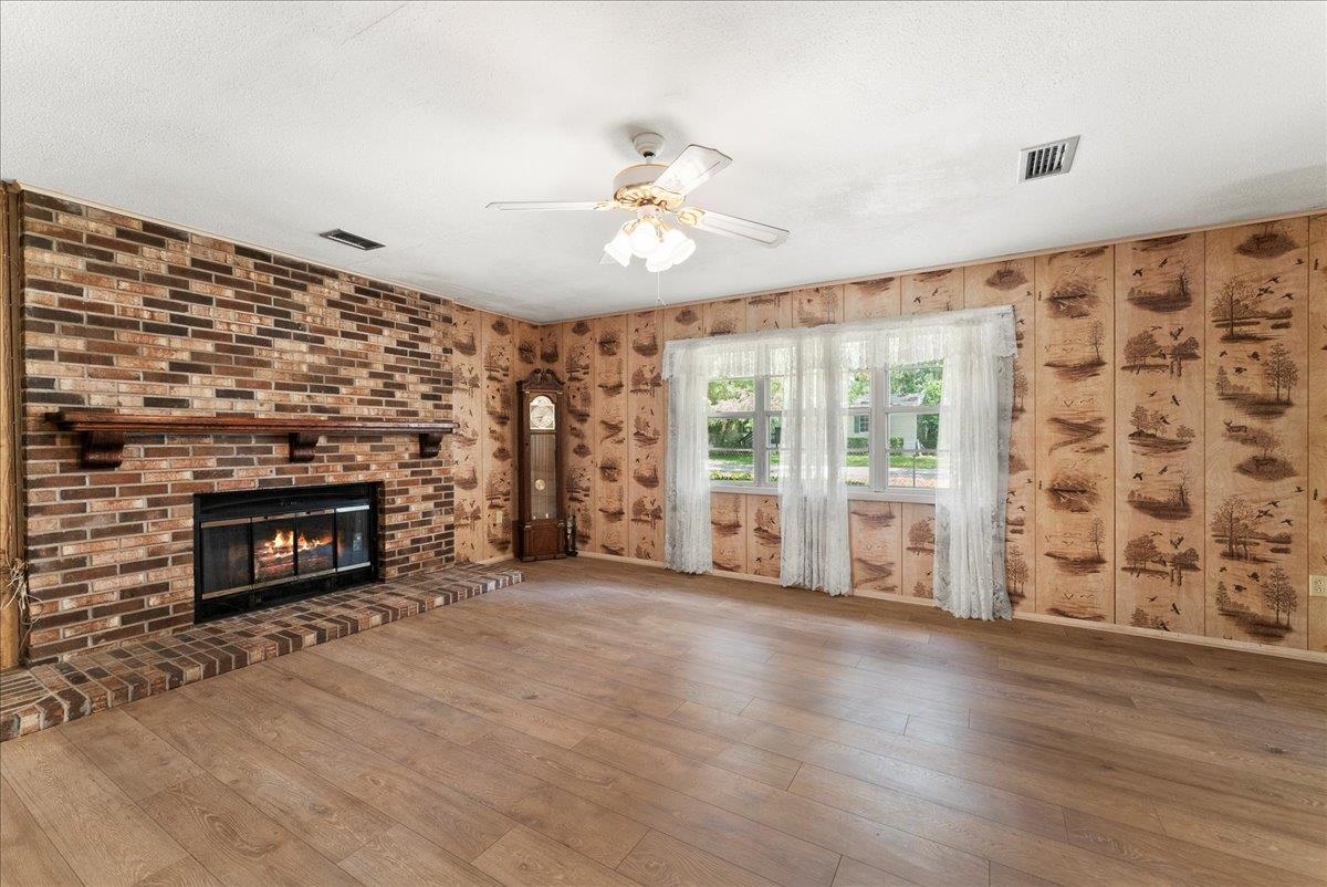 Image 7 of 37 For 4721 Avenue C