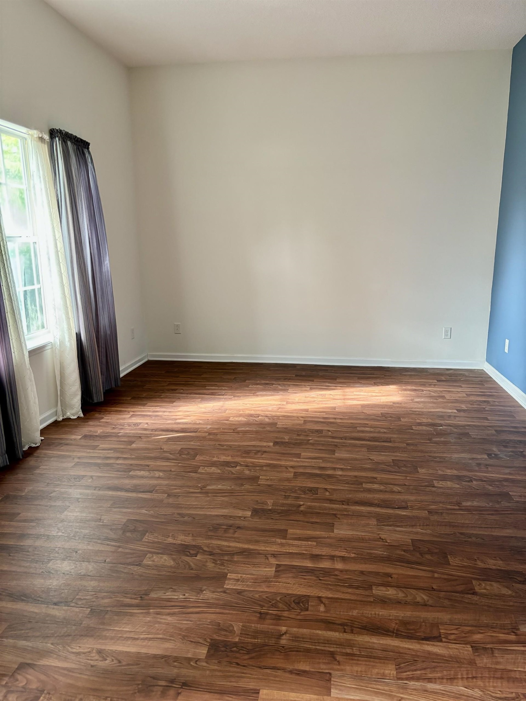 Image 4 of 41 For 5850 Cypress Estates Drive
