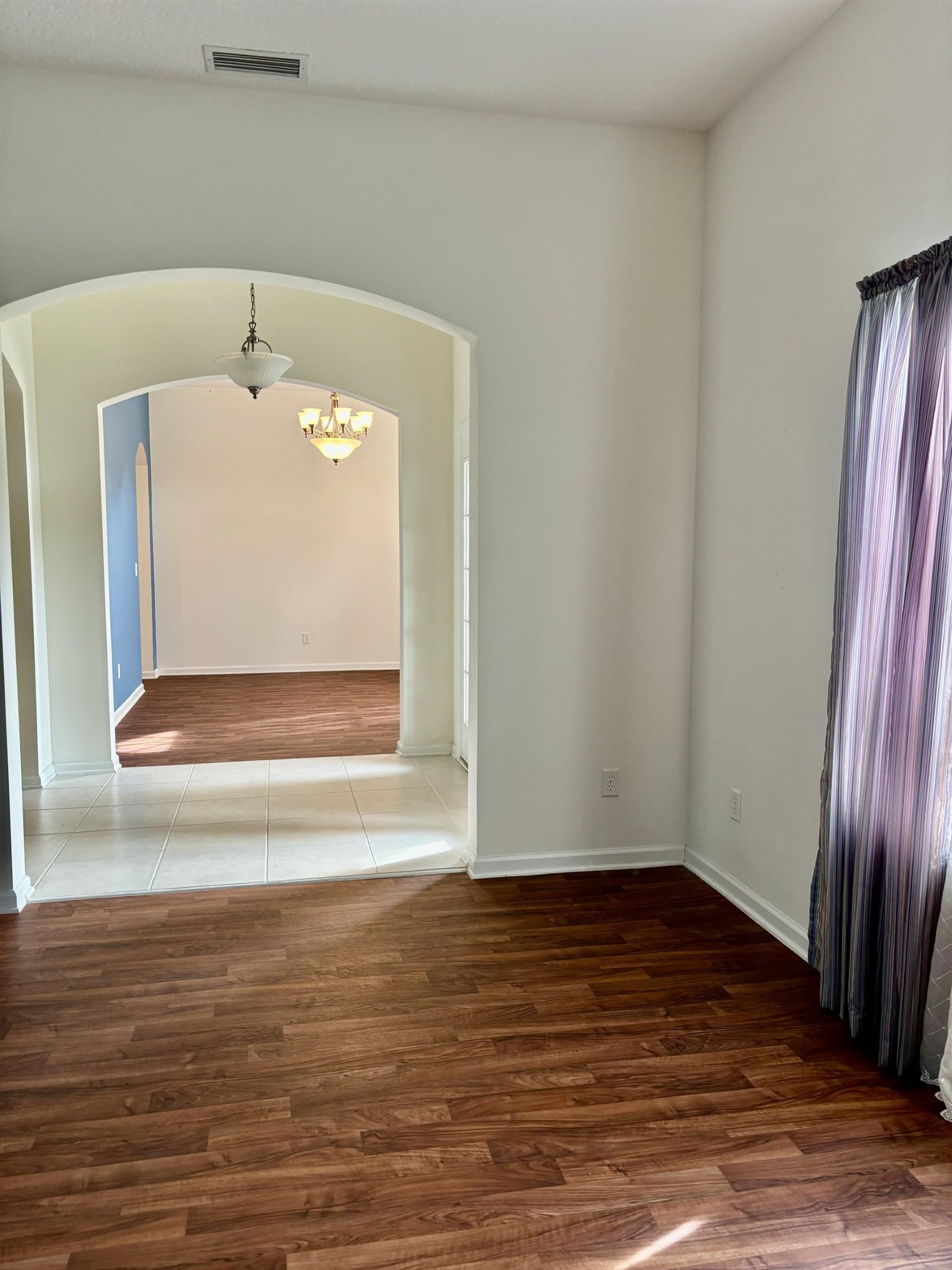 Image 5 of 41 For 5850 Cypress Estates Drive