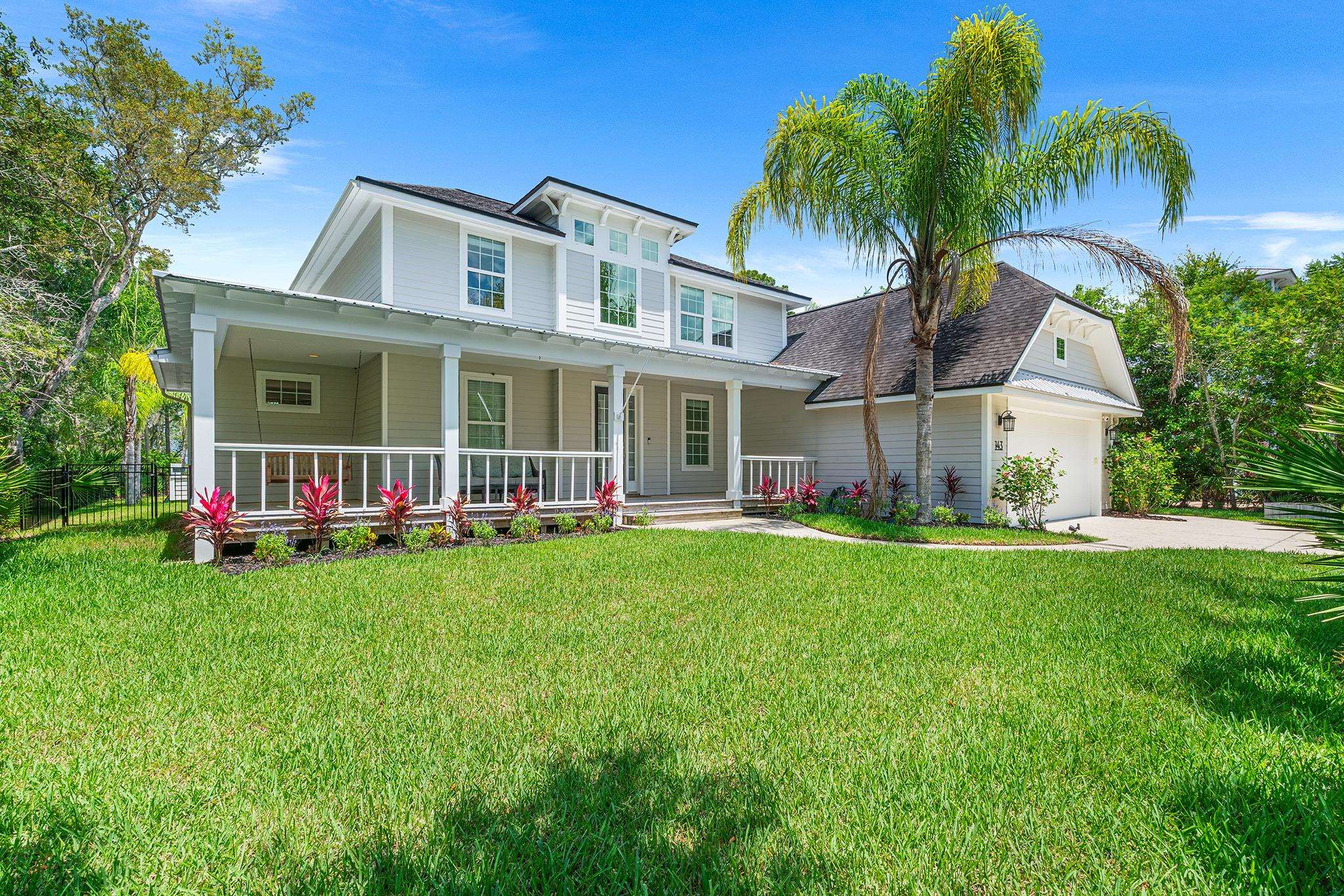 Image 44 of 47 For 143 Istoria Dr