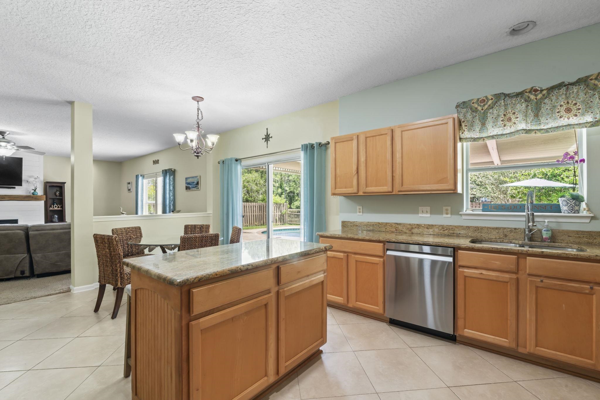 Image 17 of 65 For 196 Prince Phillip Dr