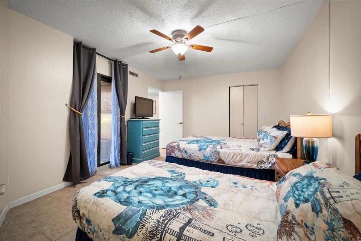 Image 11 of 36 For 2 Dondanville Rd #115  115