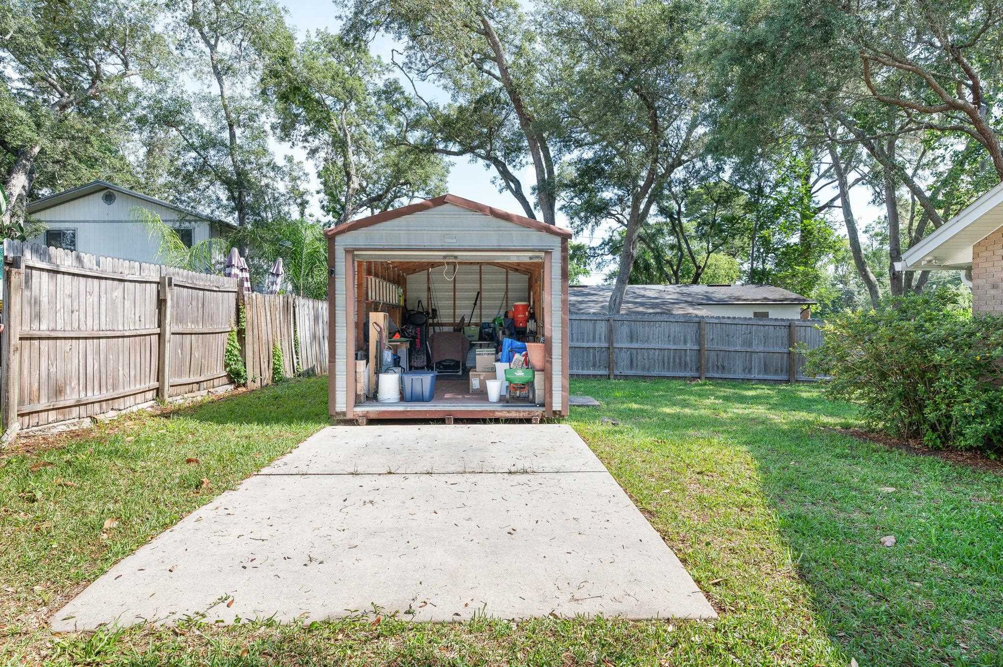 Image 34 of 42 For 123 Bobwhite Road