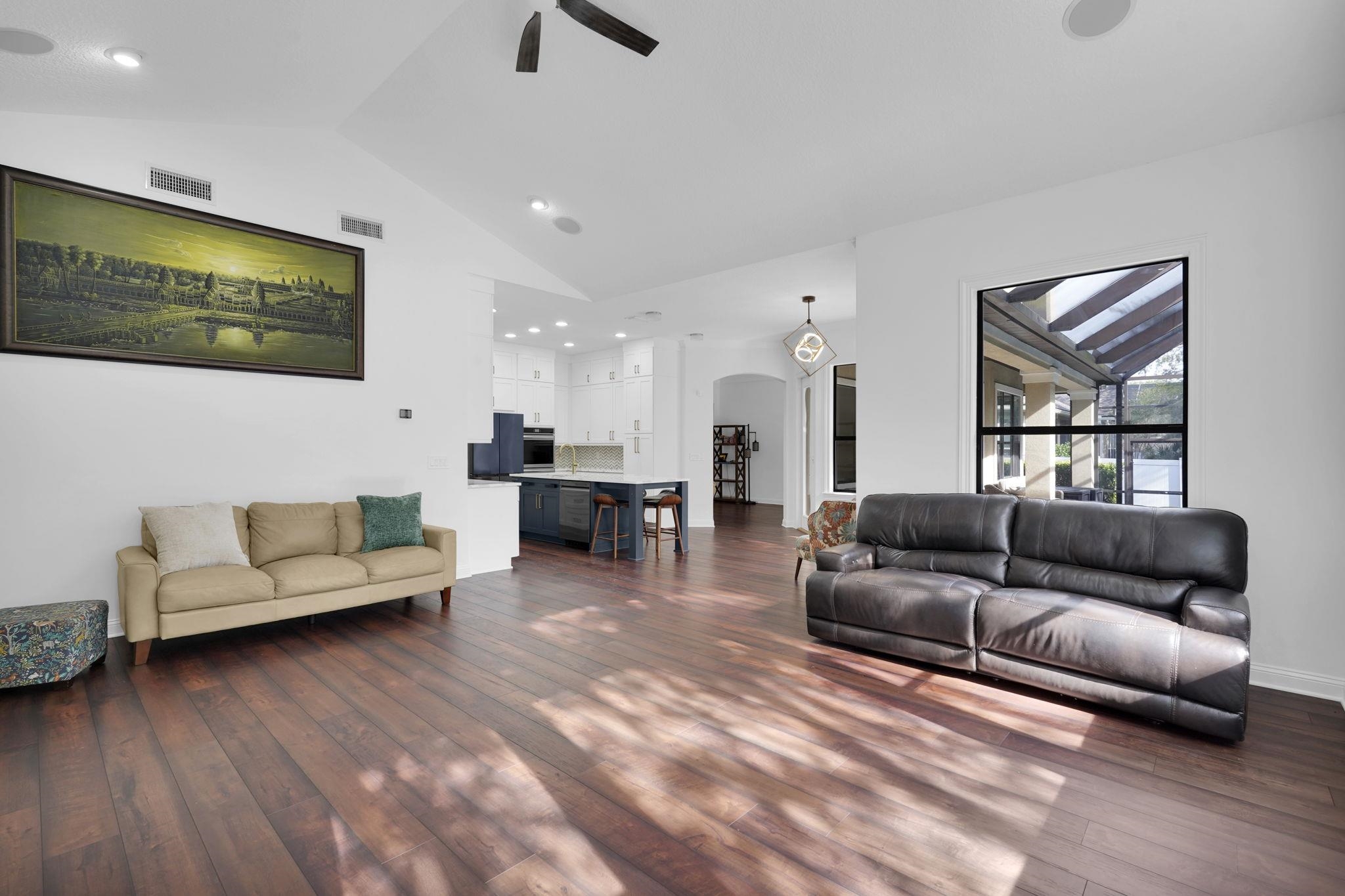Image 14 of 89 For 545 Sebastian Square