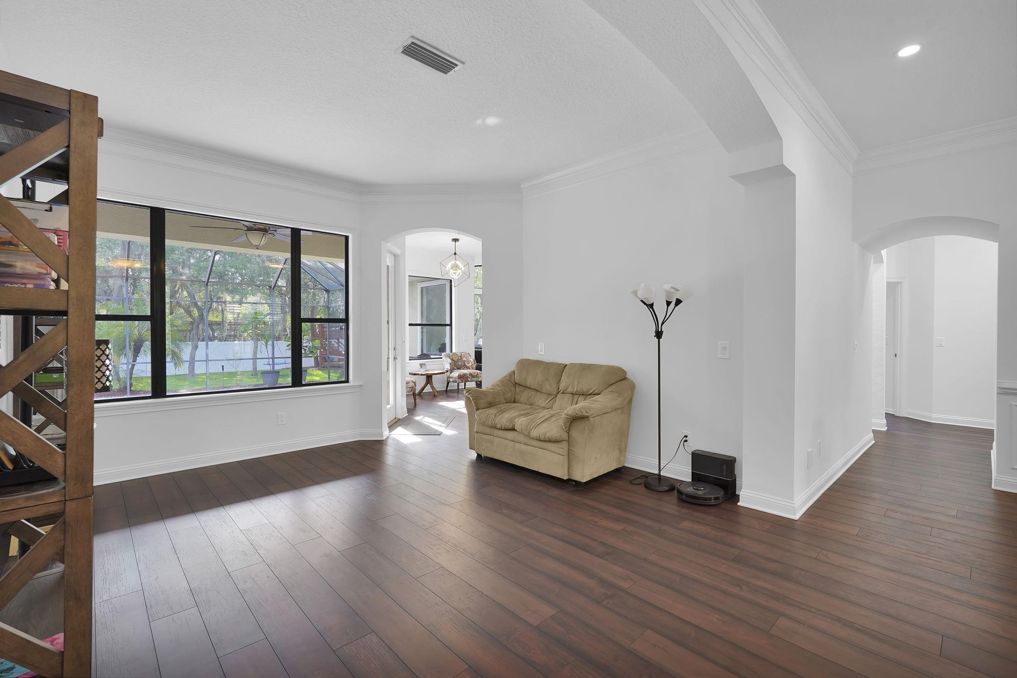 Image 16 of 89 For 545 Sebastian Square