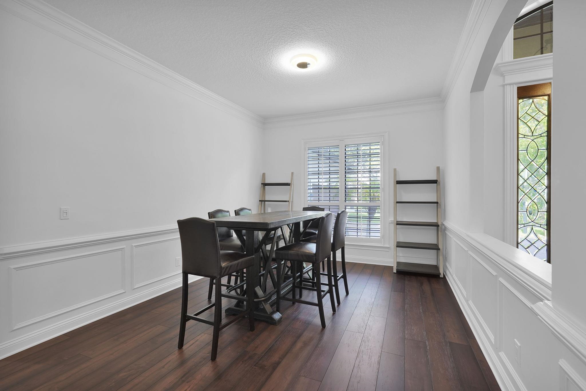 Image 18 of 89 For 545 Sebastian Square