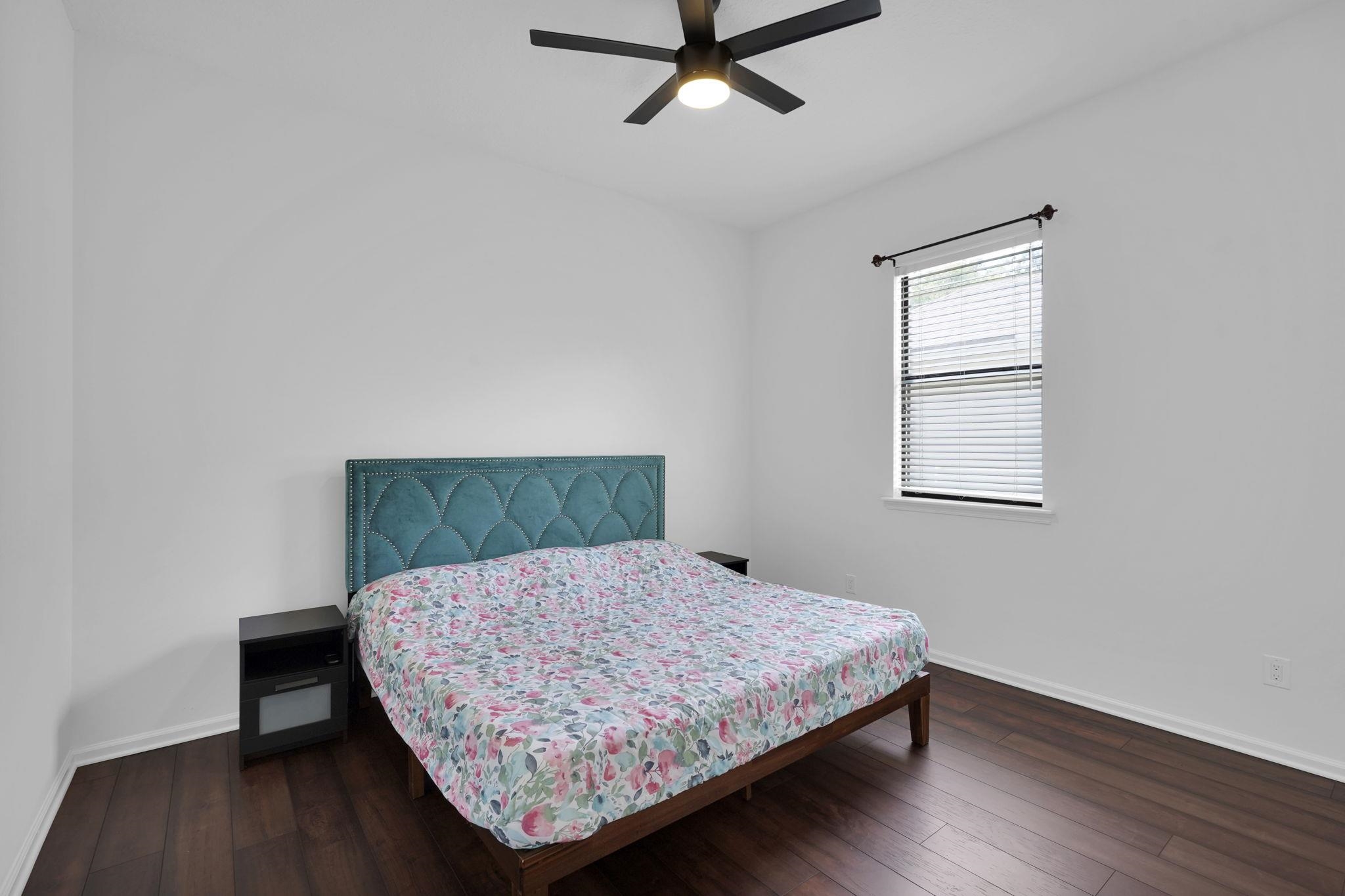 Image 35 of 89 For 545 Sebastian Square
