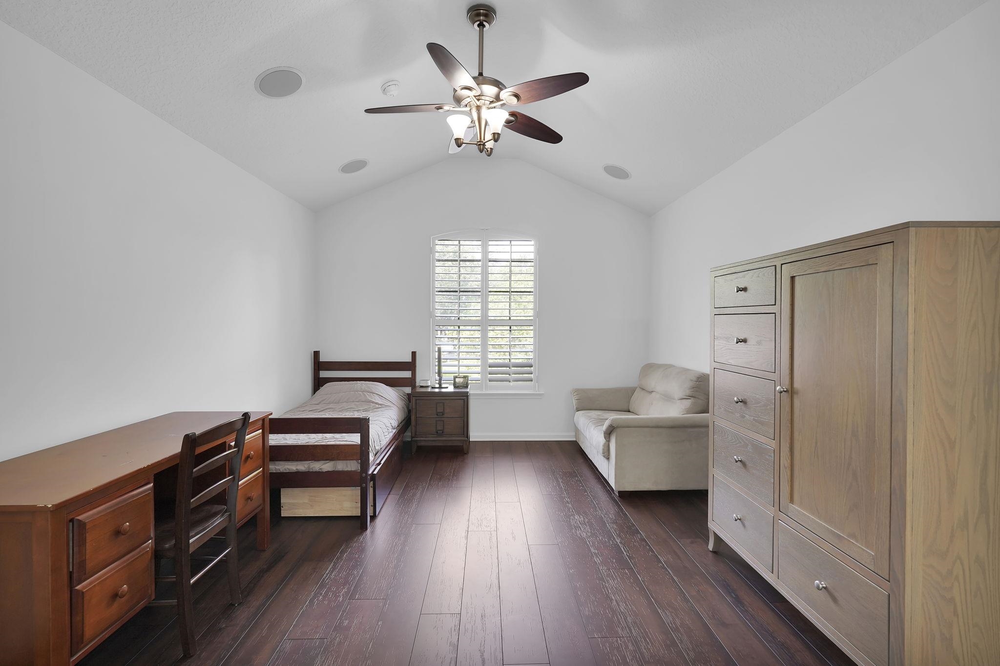Image 42 of 89 For 545 Sebastian Square