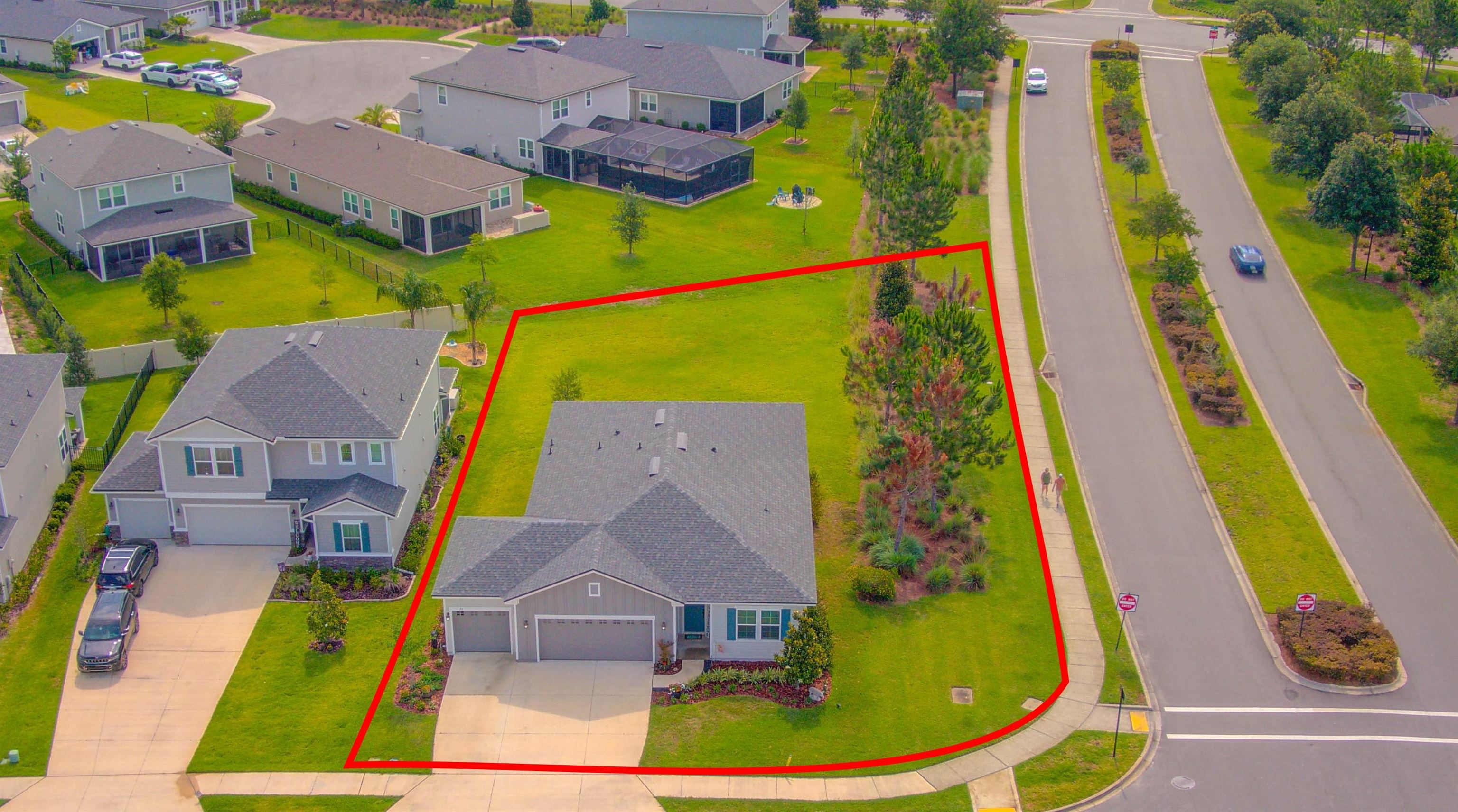 Image 2 of 45 For 24 Pepperpike Way