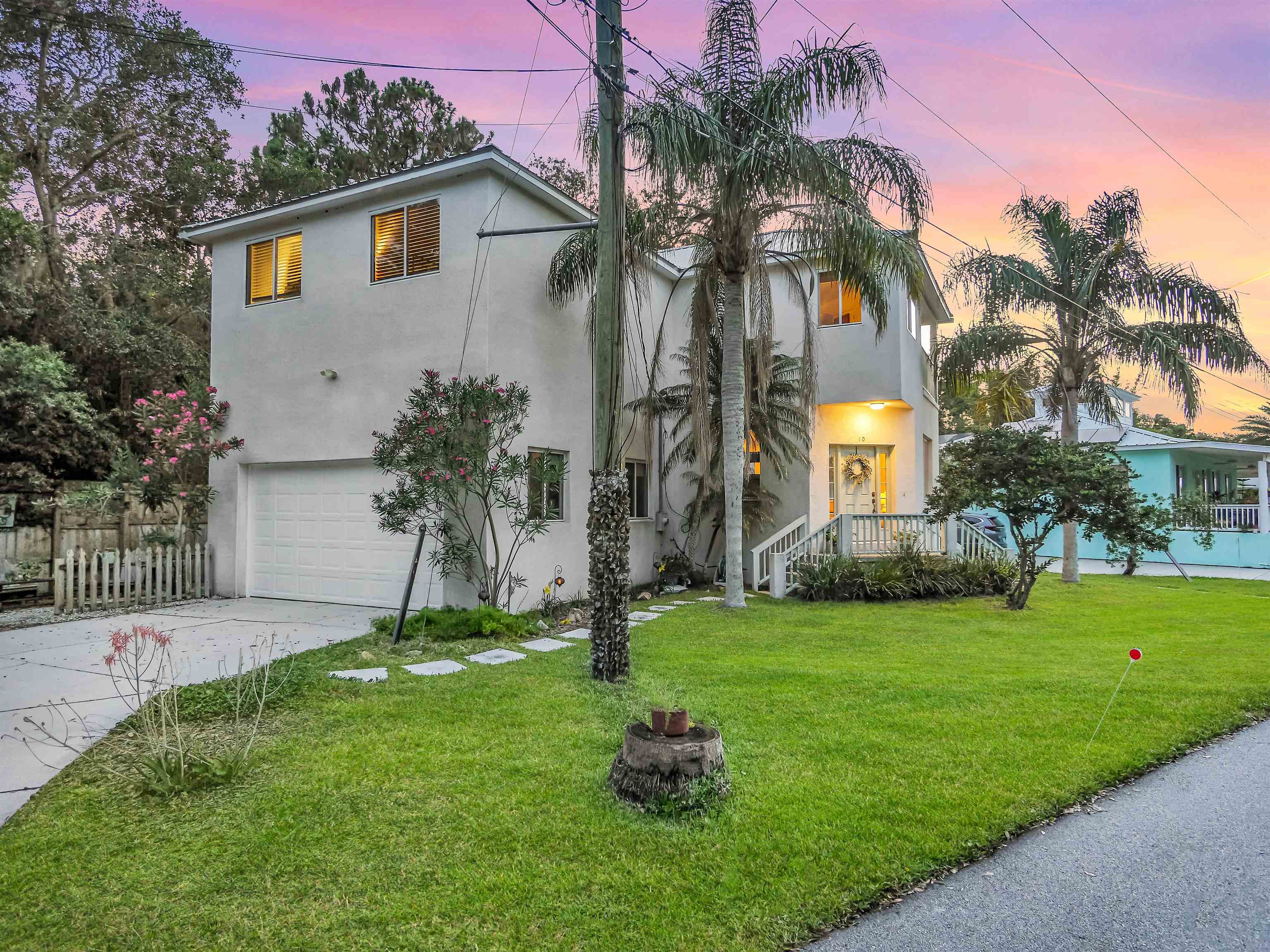 Image 4 of 40 For 10 Seminole Dr