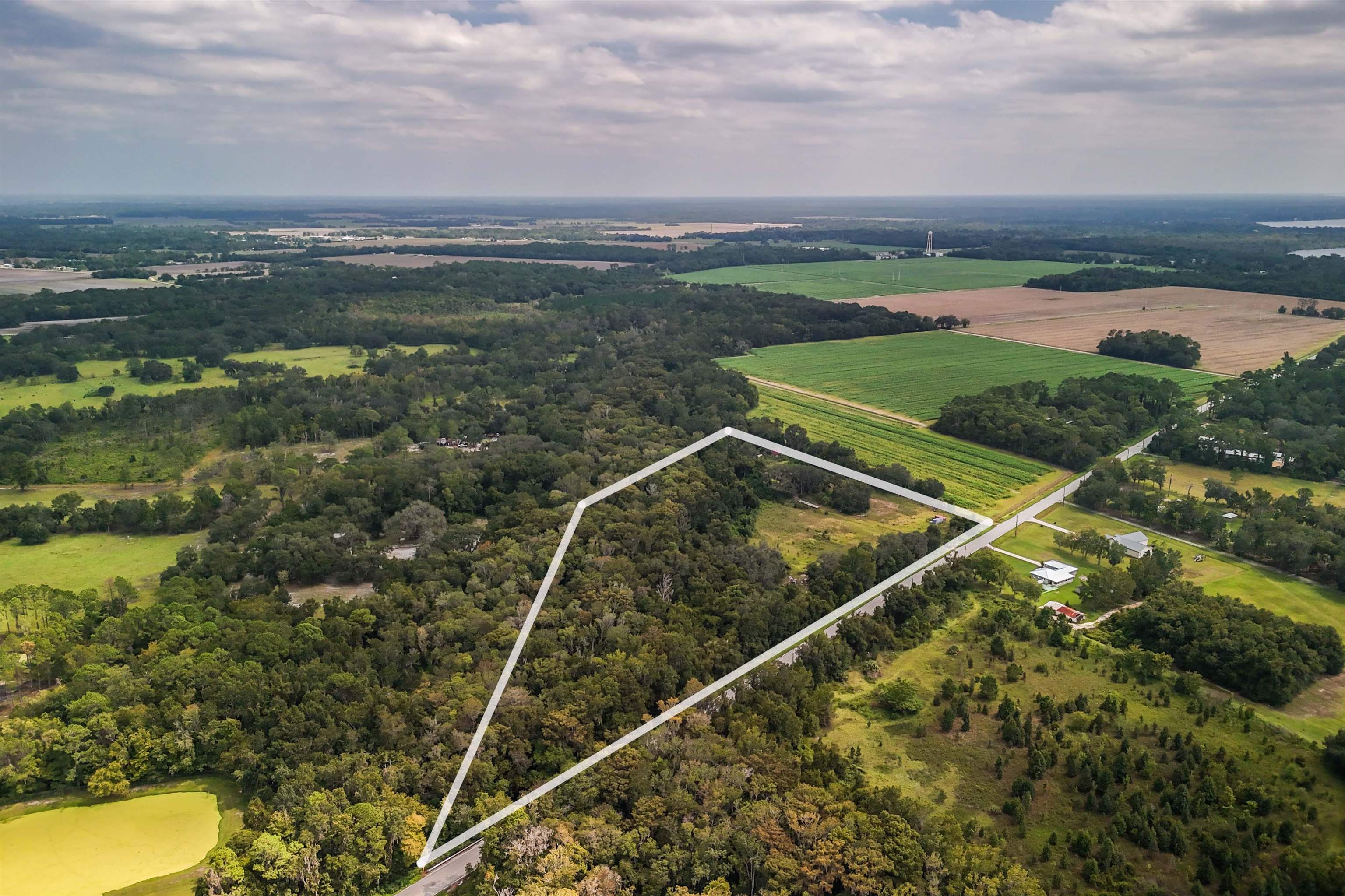 Details for 310 River Rd E, East Palatka, FL 32131