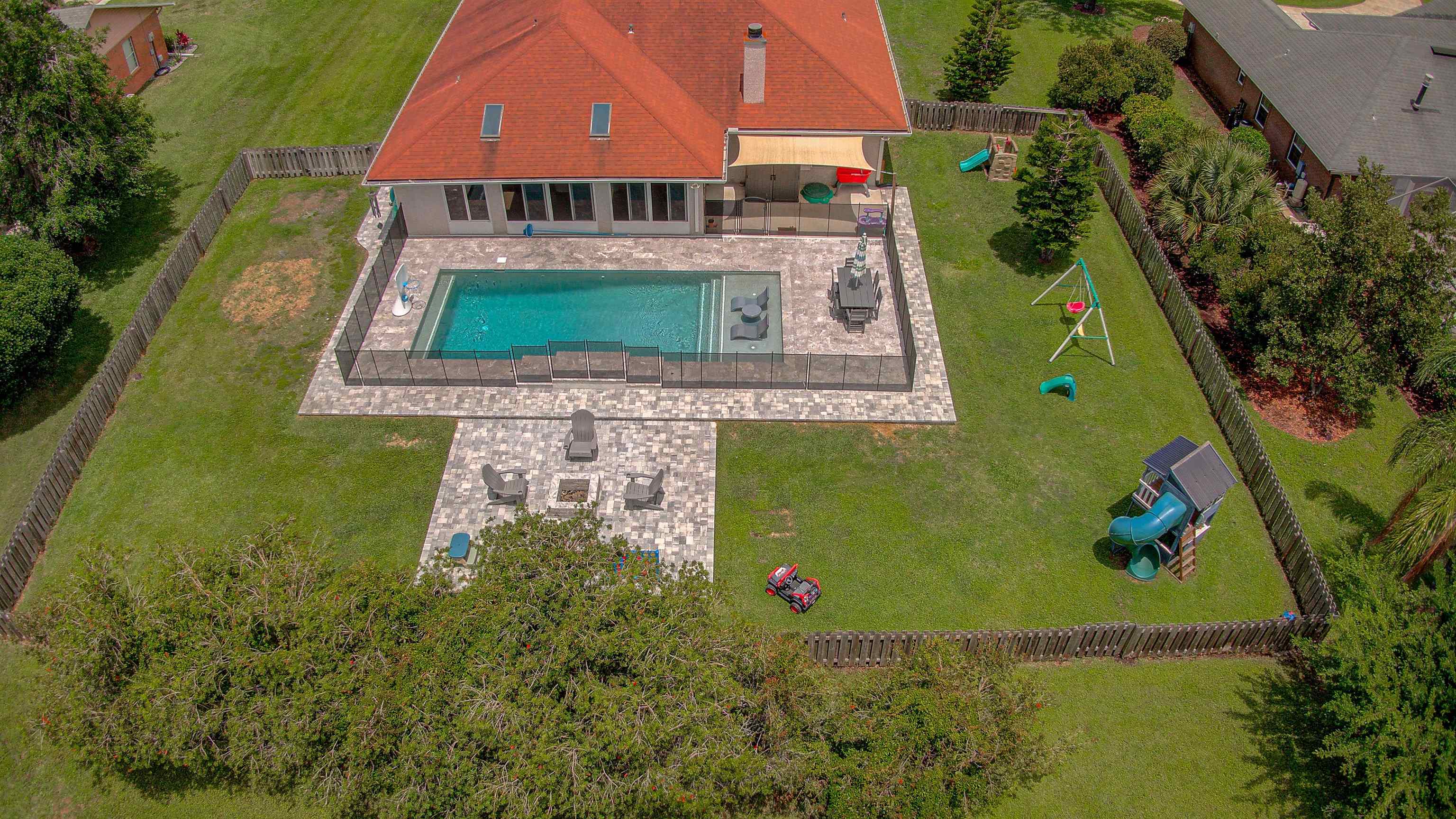 Image 39 of 41 For 4705 Innisbrook Ct N