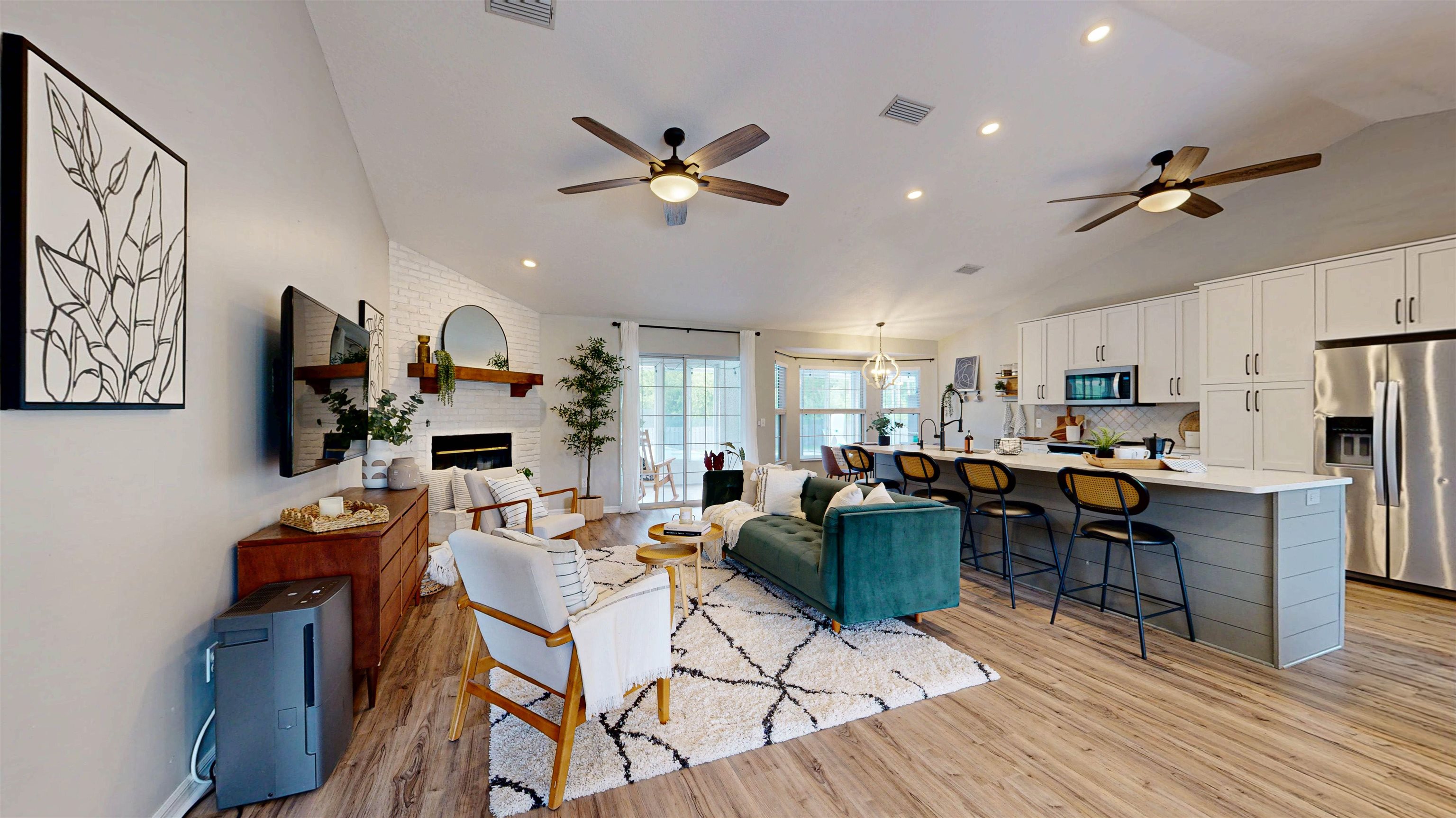 Image 4 of 41 For 4705 Innisbrook Ct N