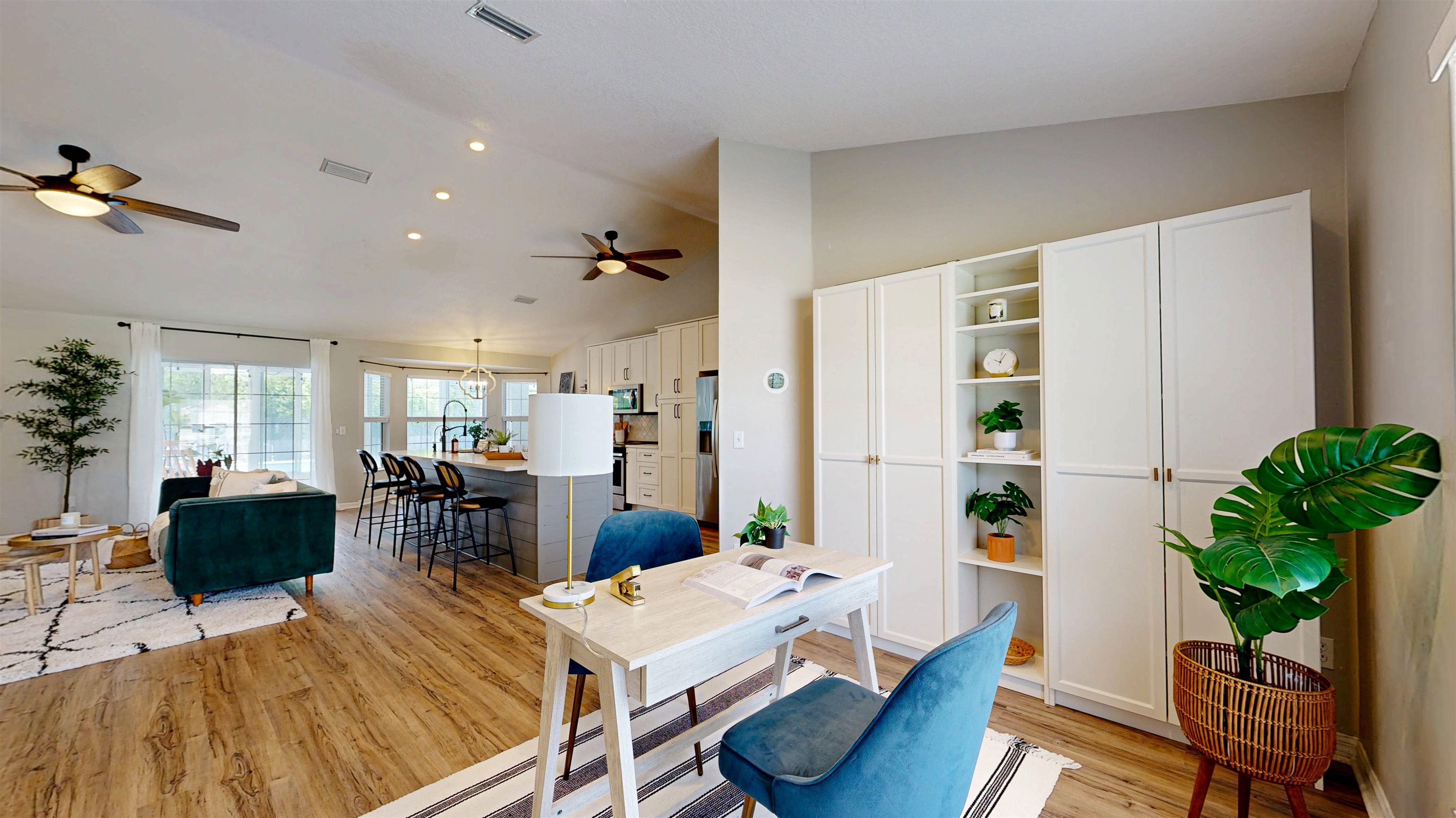 Image 9 of 41 For 4705 Innisbrook Ct N