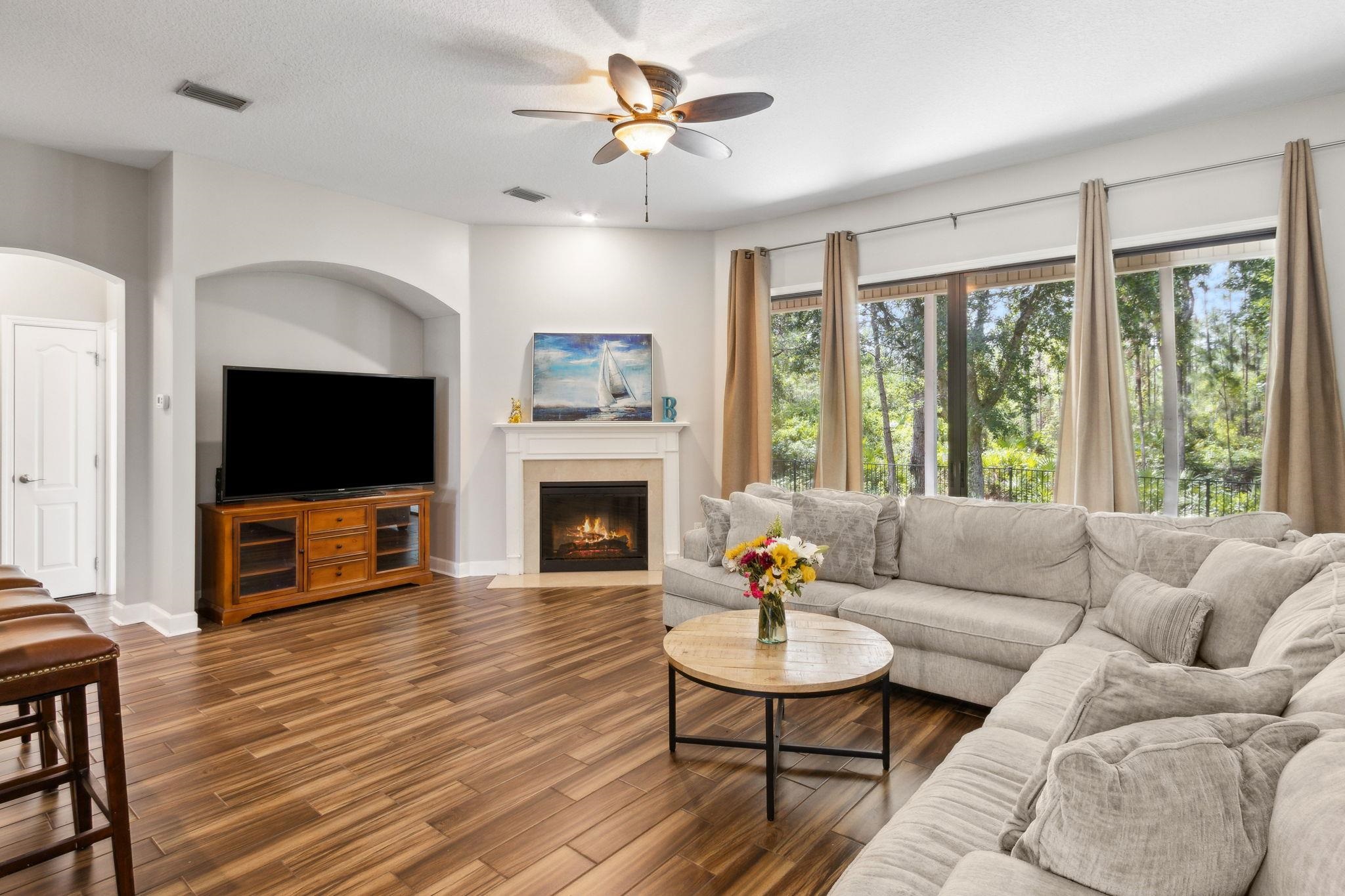Image 4 of 68 For 153 Savanna Preserve Ct.