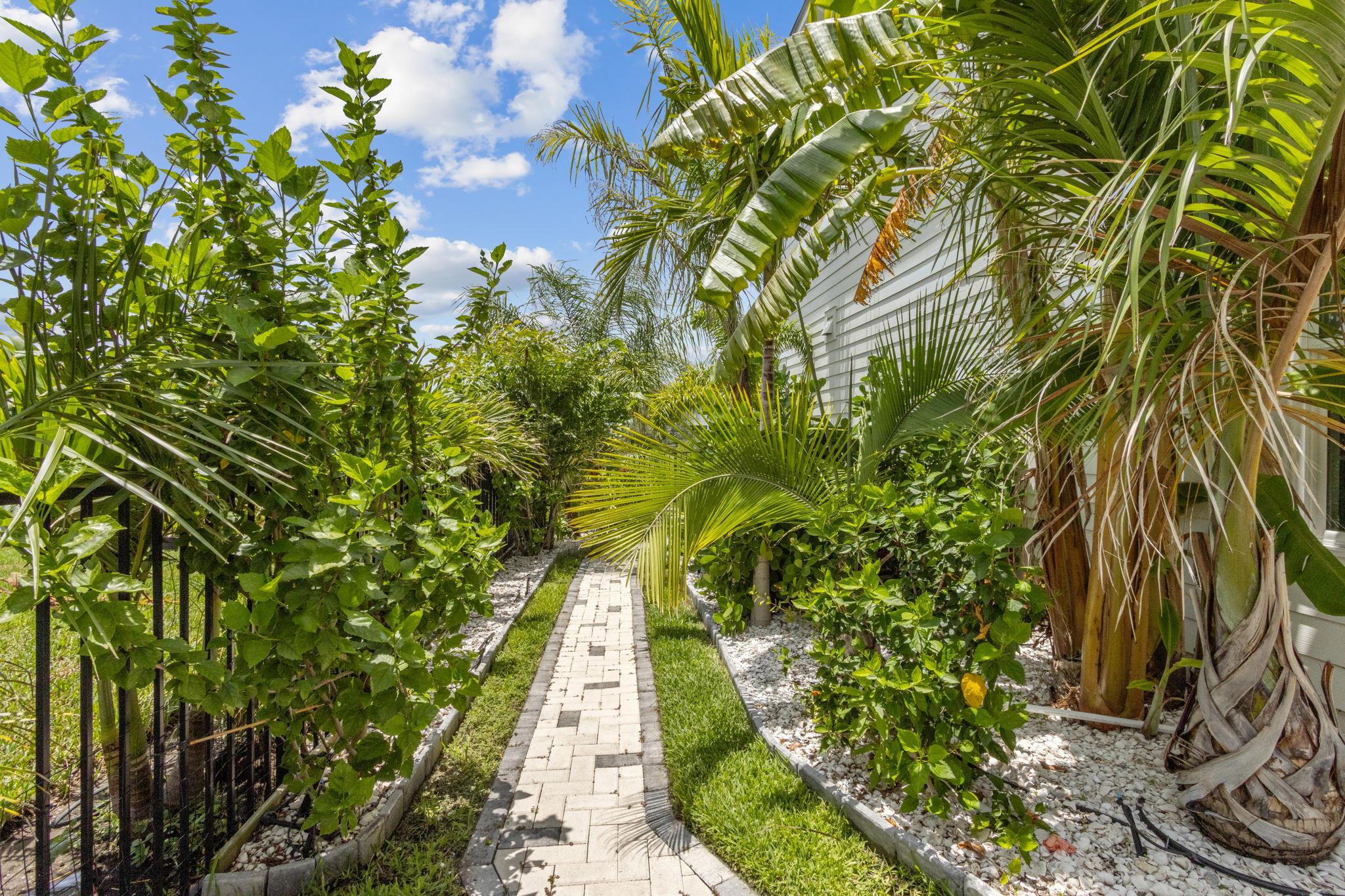 Image 48 of 76 For 57 Guanahani Trail