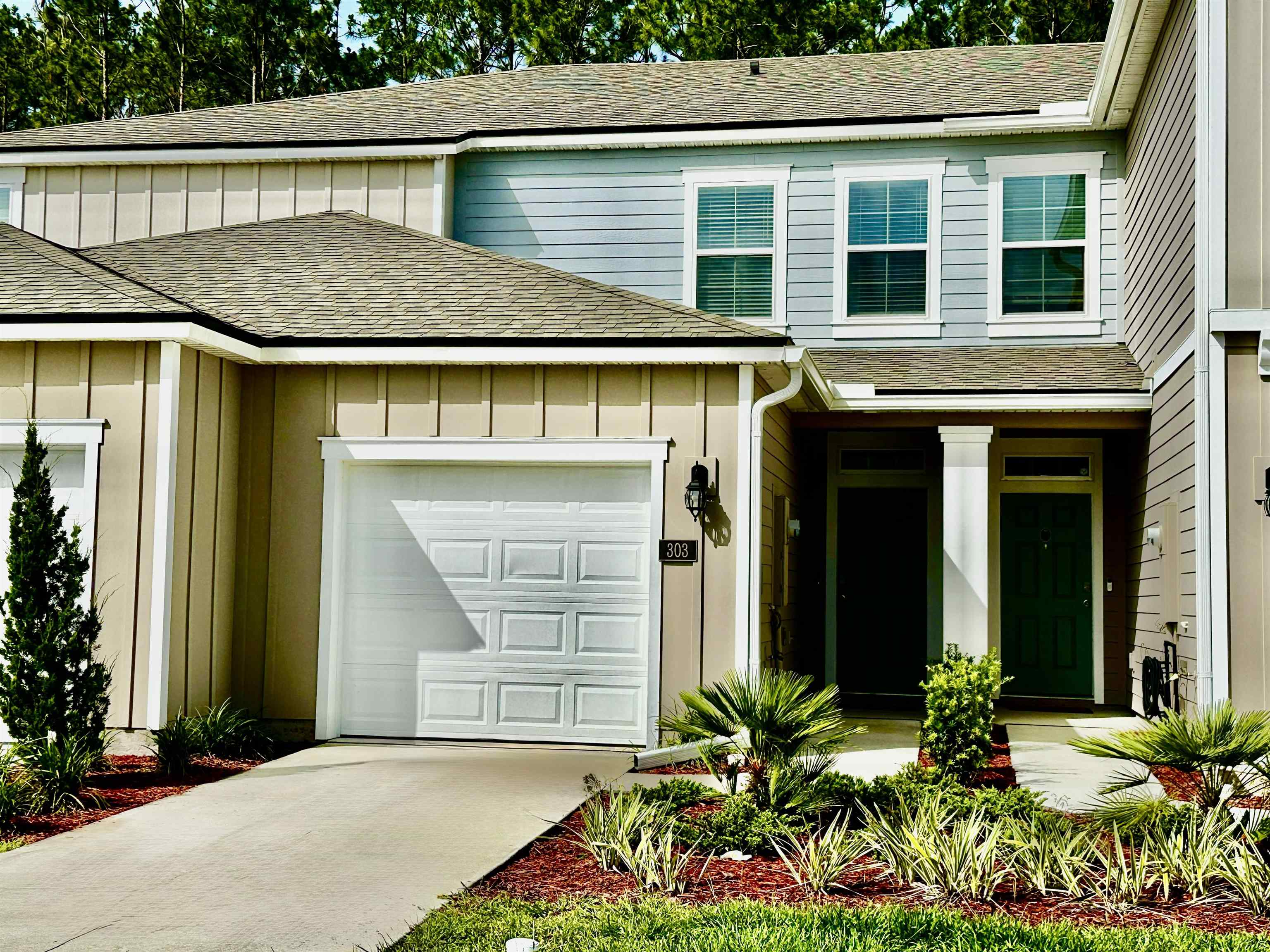 Details for 303 Redbud Rd, Palm Coast, FL 32137