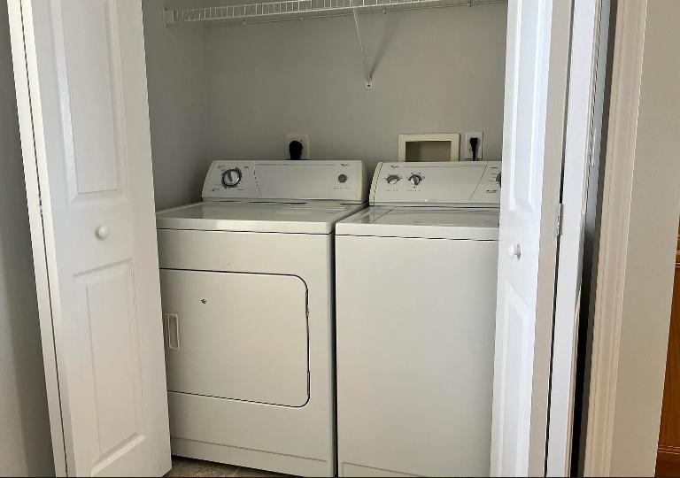 Image 4 of 11 For 264 Gibraltar Court 307  307