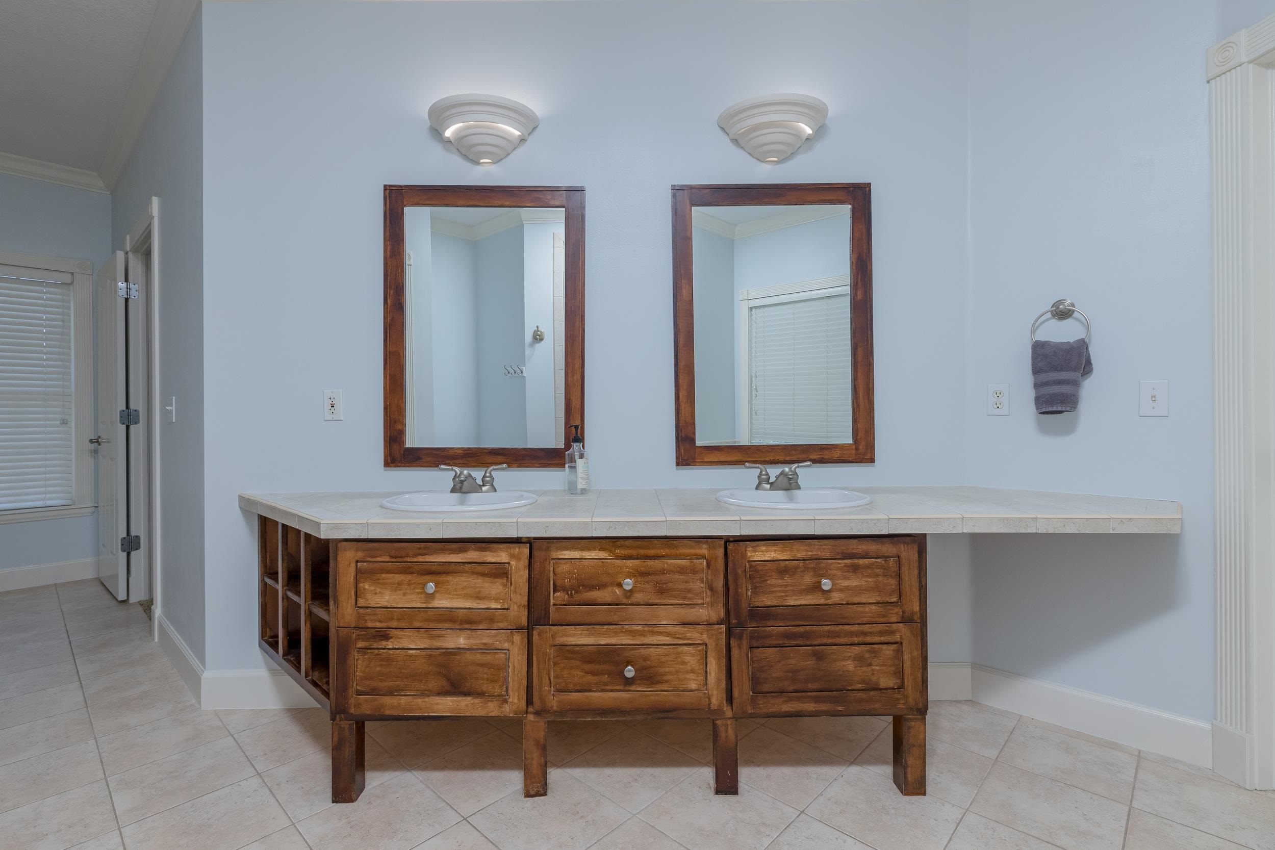 Image 33 of 50 For 313 Forest Dune Dr. S