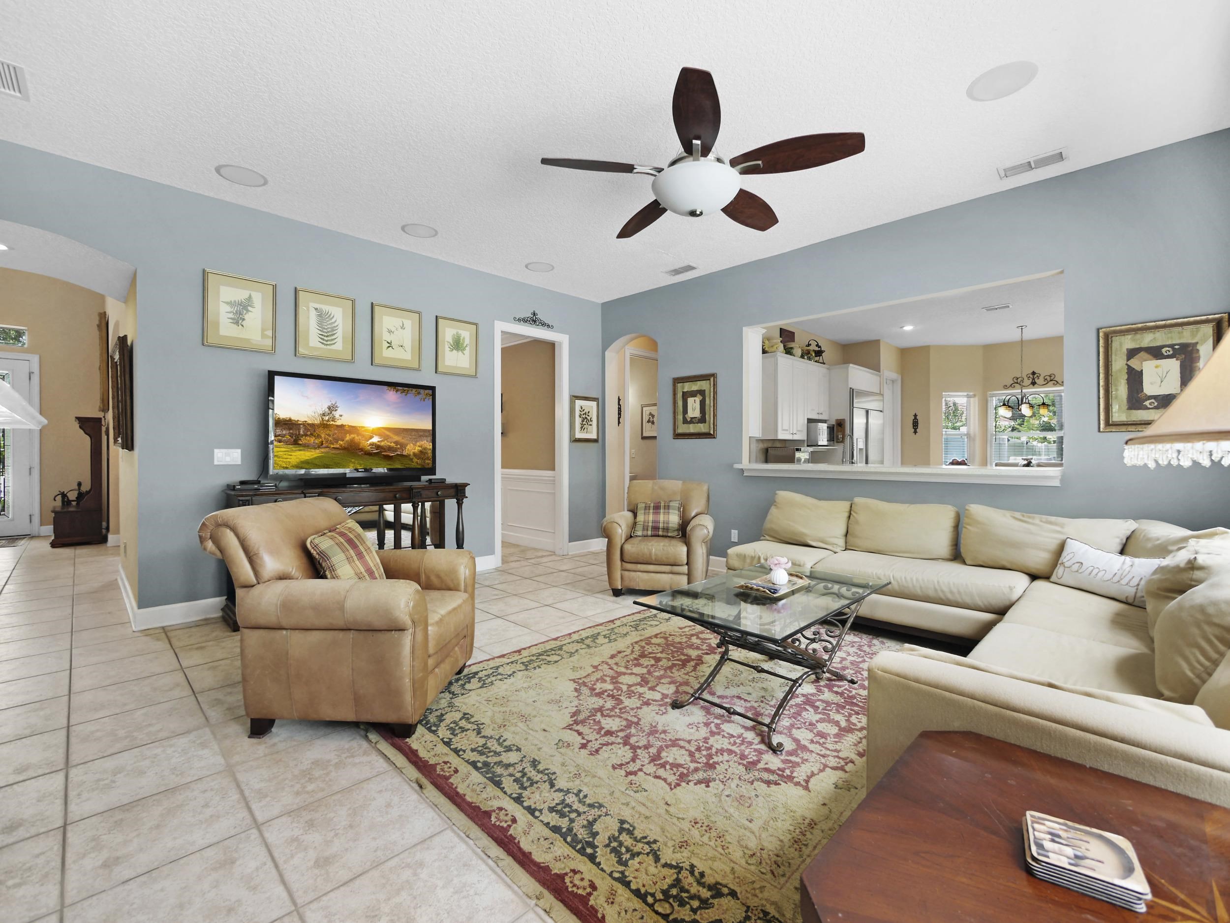 Image 12 of 46 For 304 1st Street