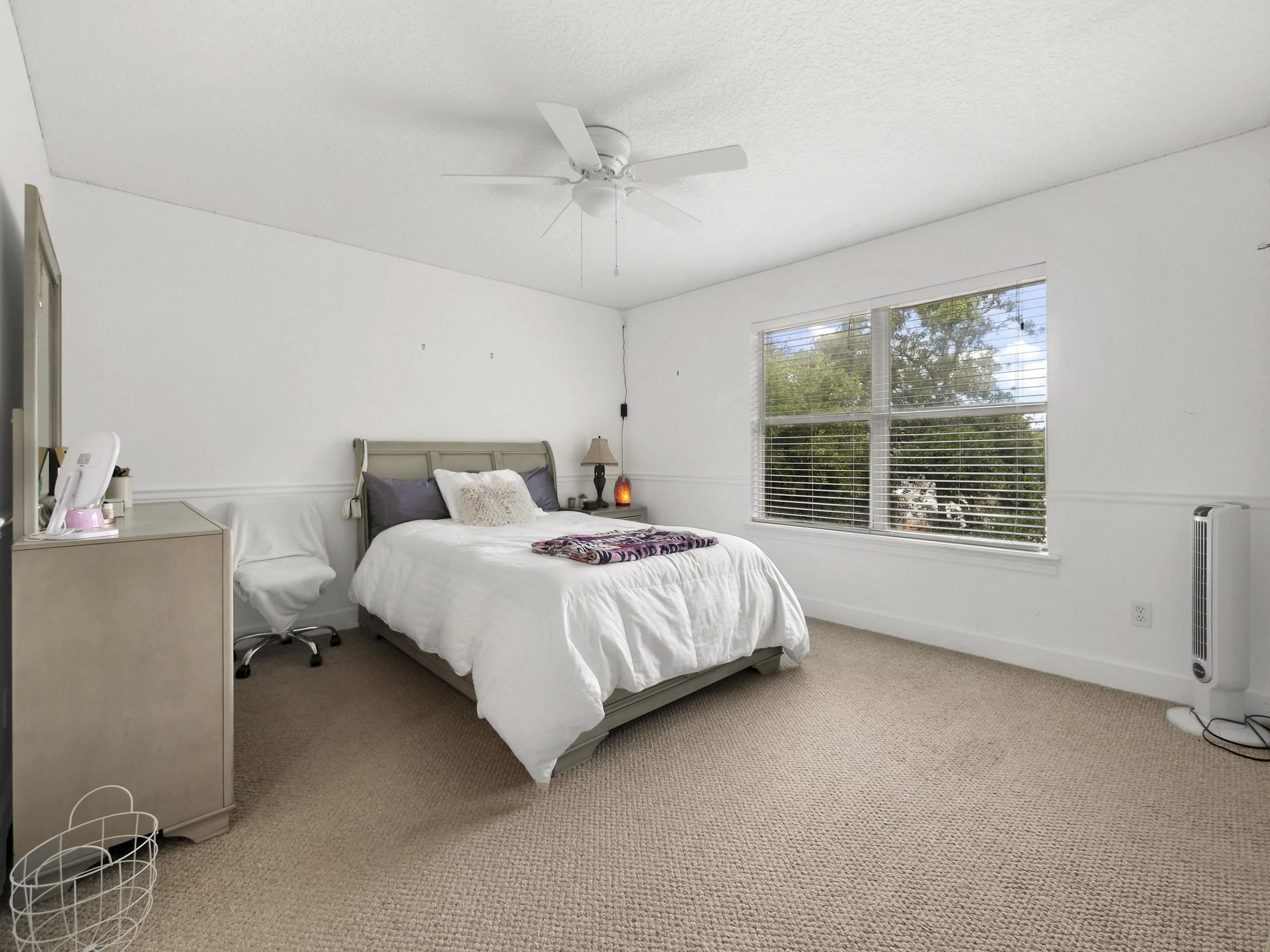 Image 17 of 46 For 304 1st Street