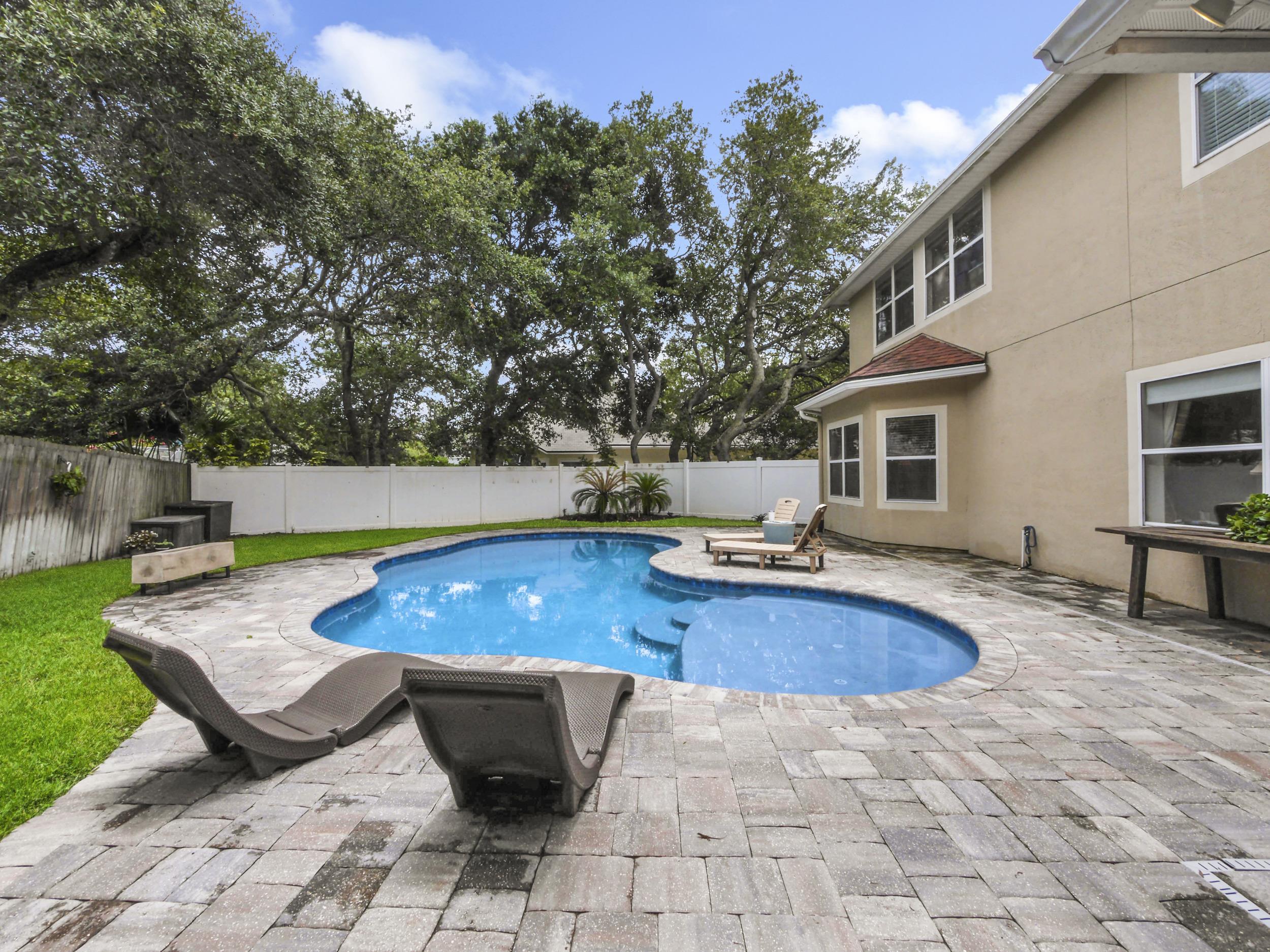 Image 34 of 46 For 304 1st Street