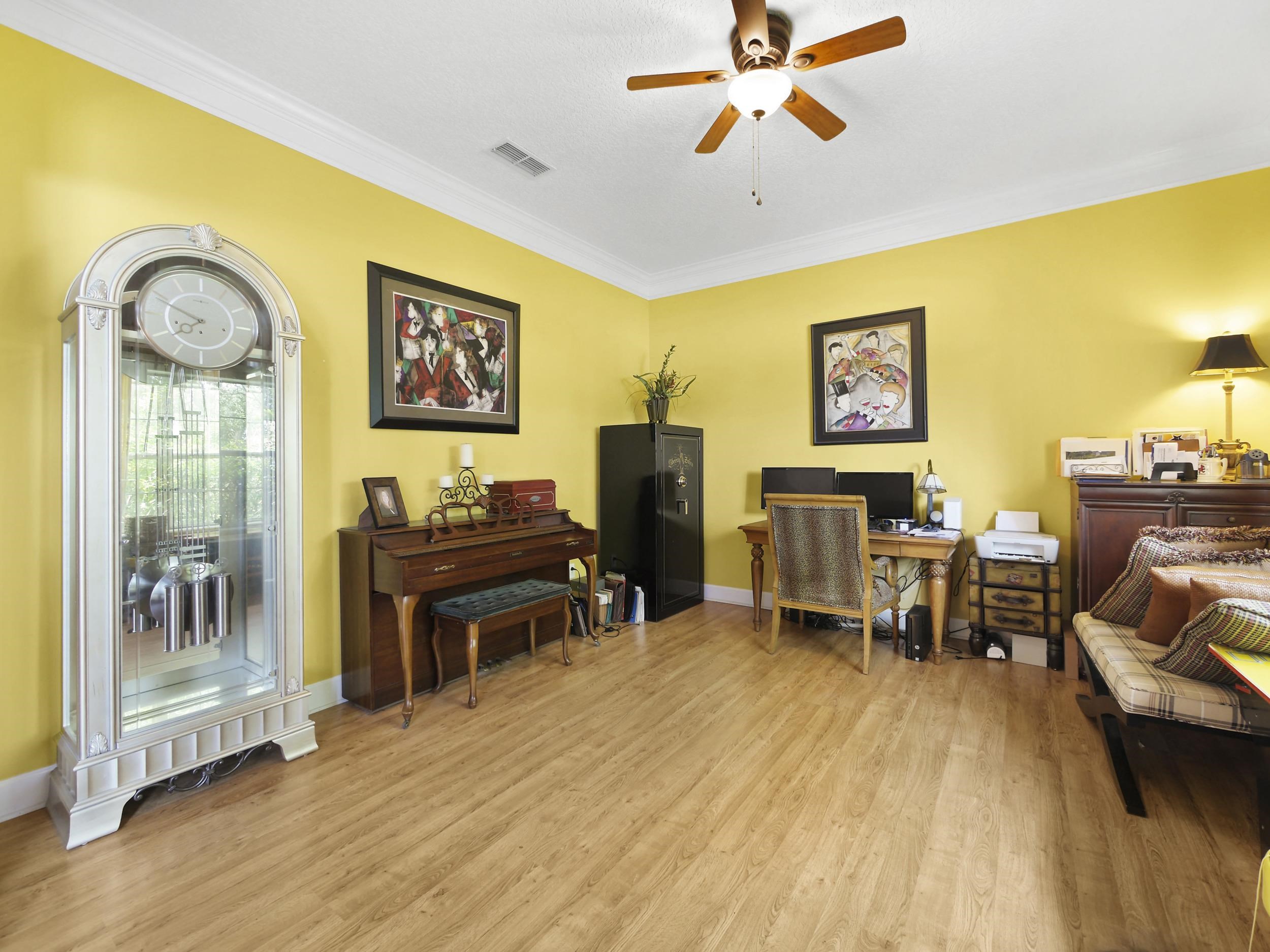 Image 8 of 46 For 304 1st Street