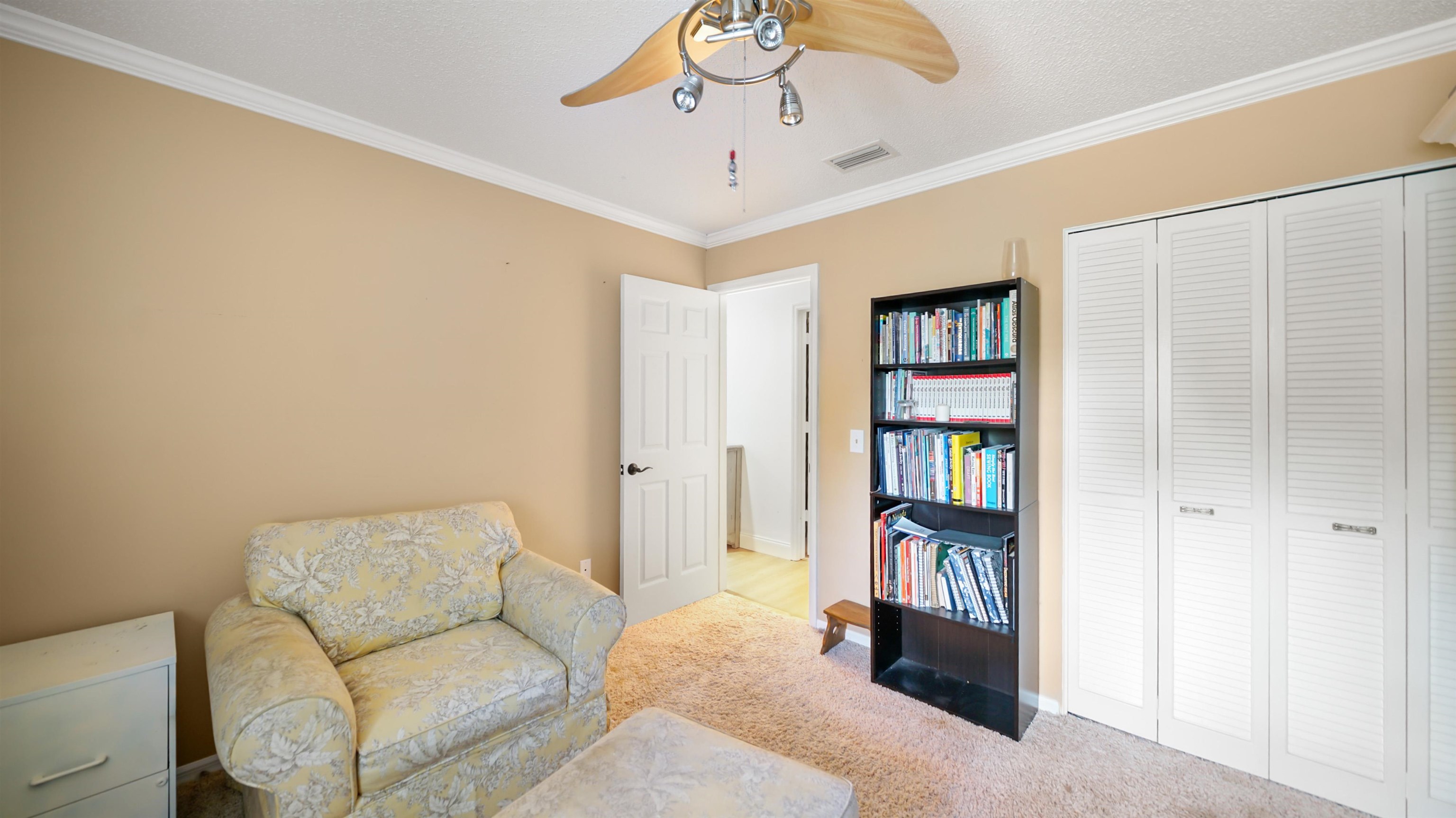 Image 12 of 34 For 145 Cranes Lake Dr