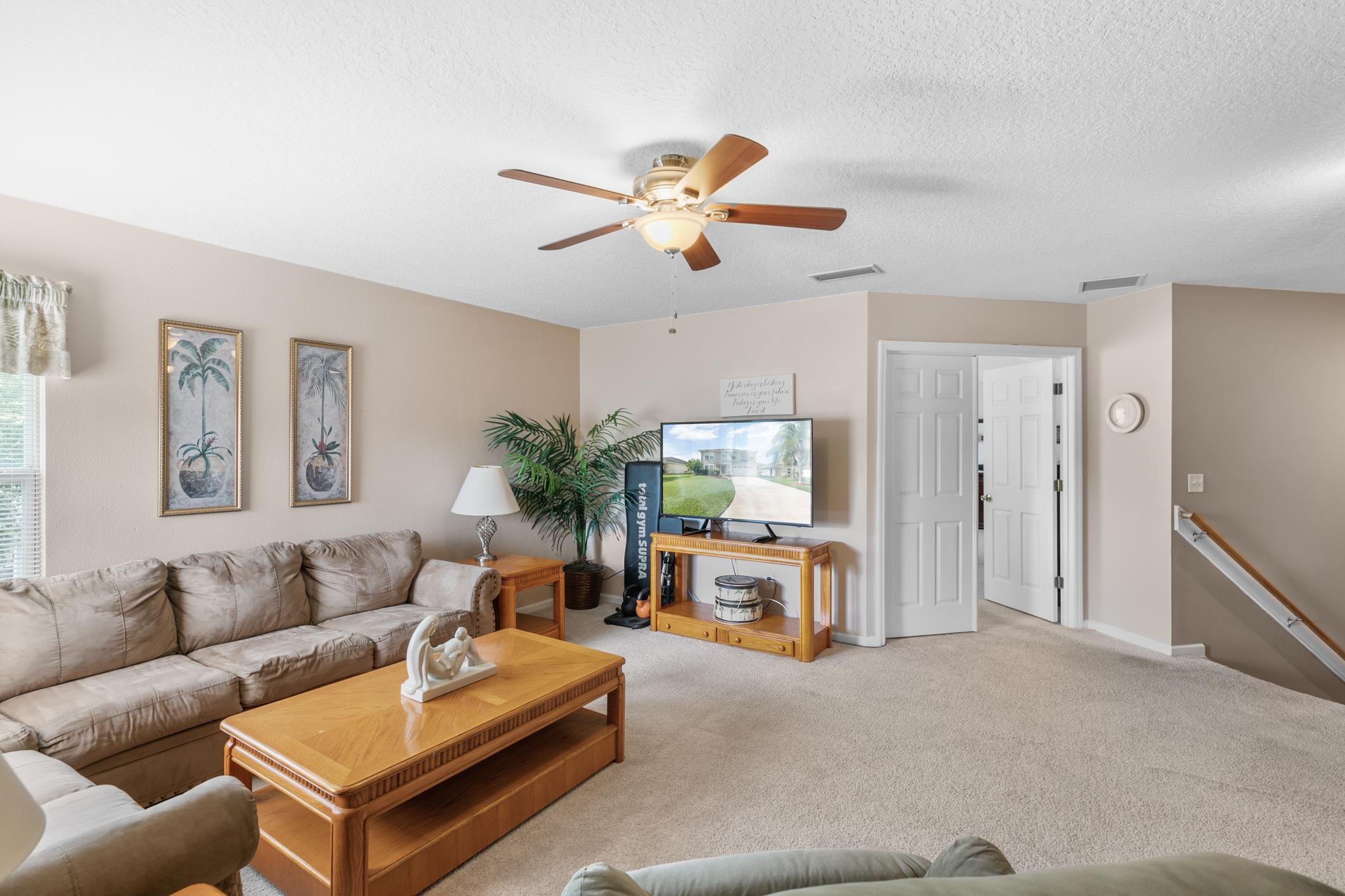 Image 35 of 66 For 1409 Heather Ct