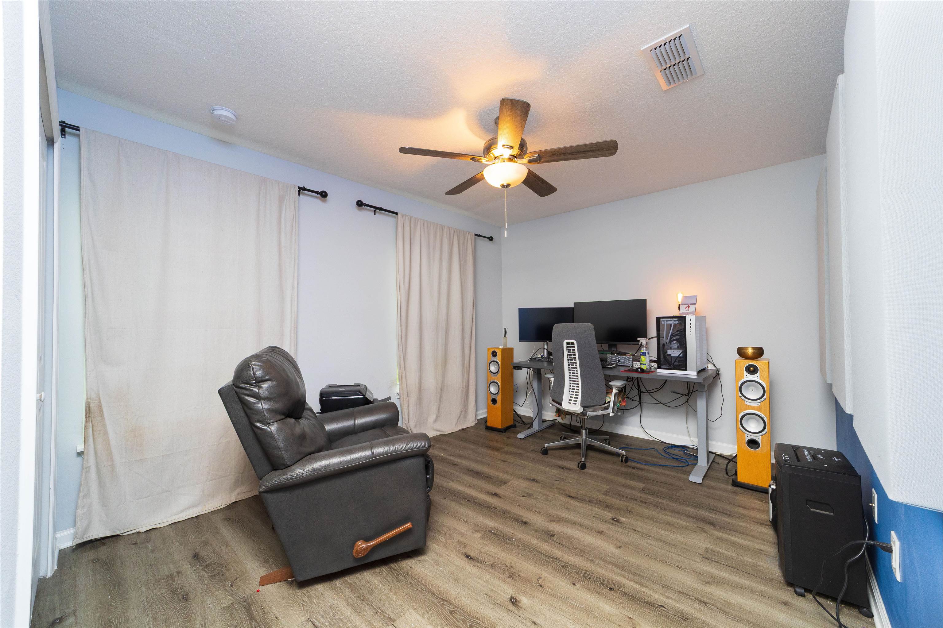 Image 36 of 43 For 4420 Cedar Ford Blvd