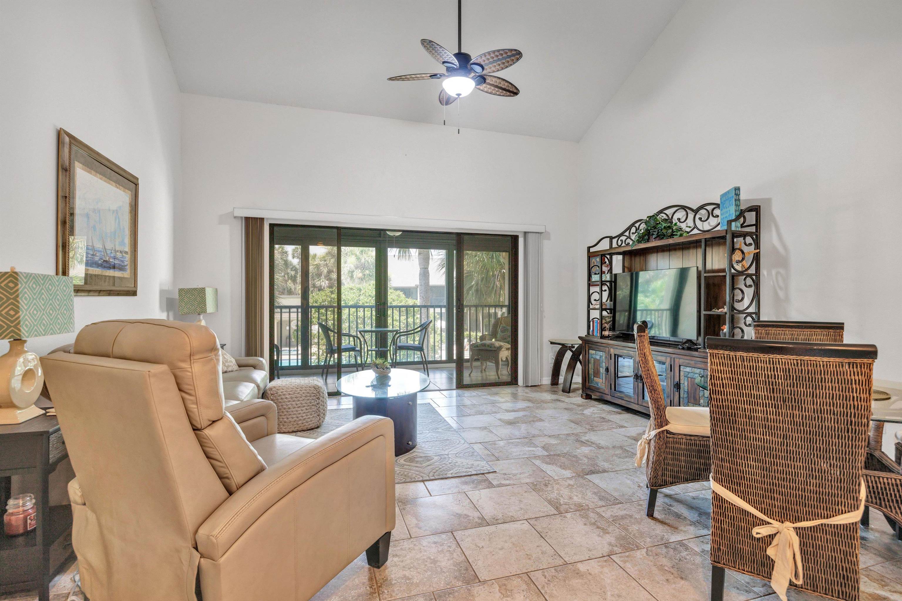 Image 3 of 34 For 99 Village Del Prado Cir