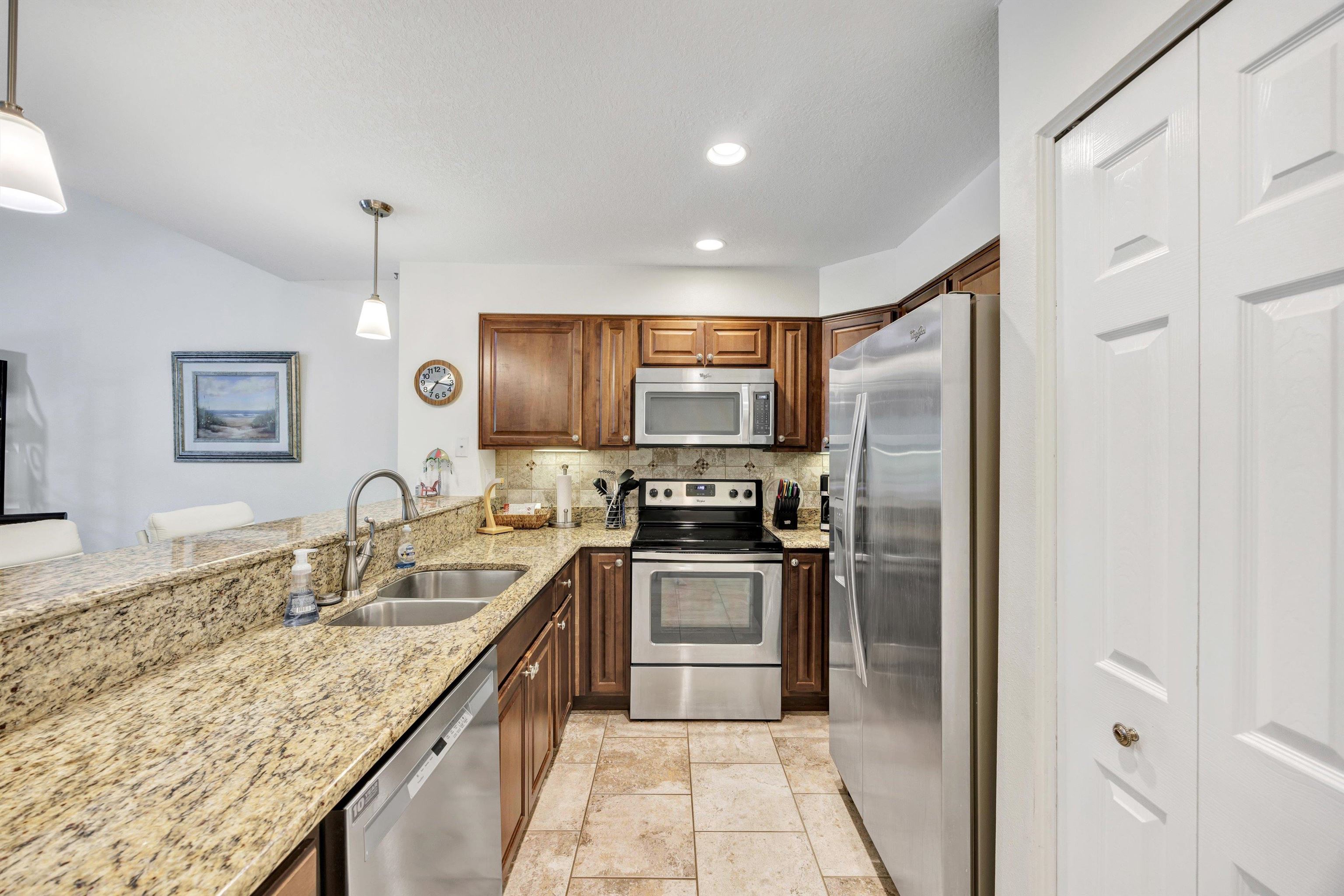 Image 9 of 34 For 99 Village Del Prado Cir