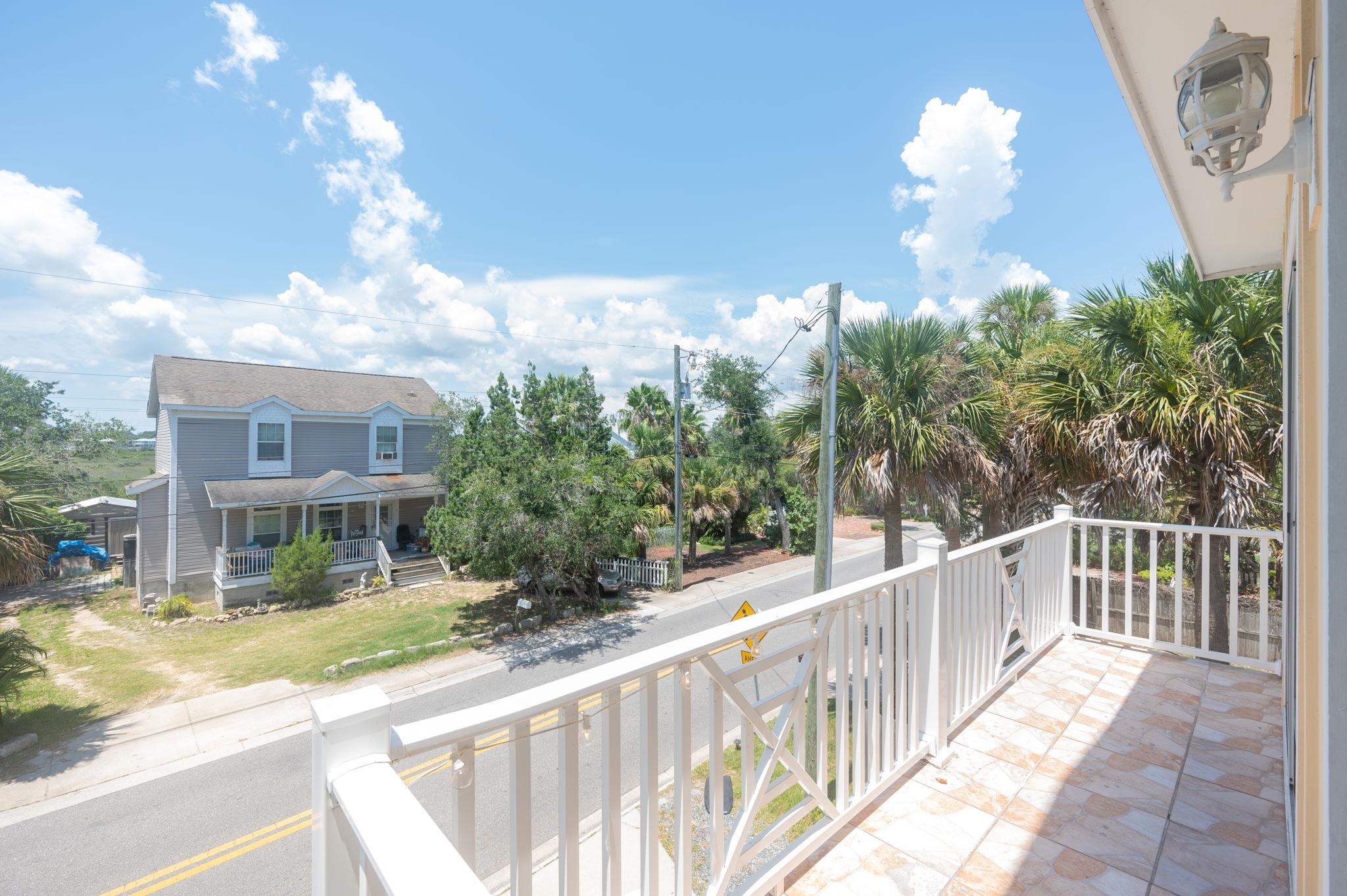 Image 13 of 87 For 239 Riberia St