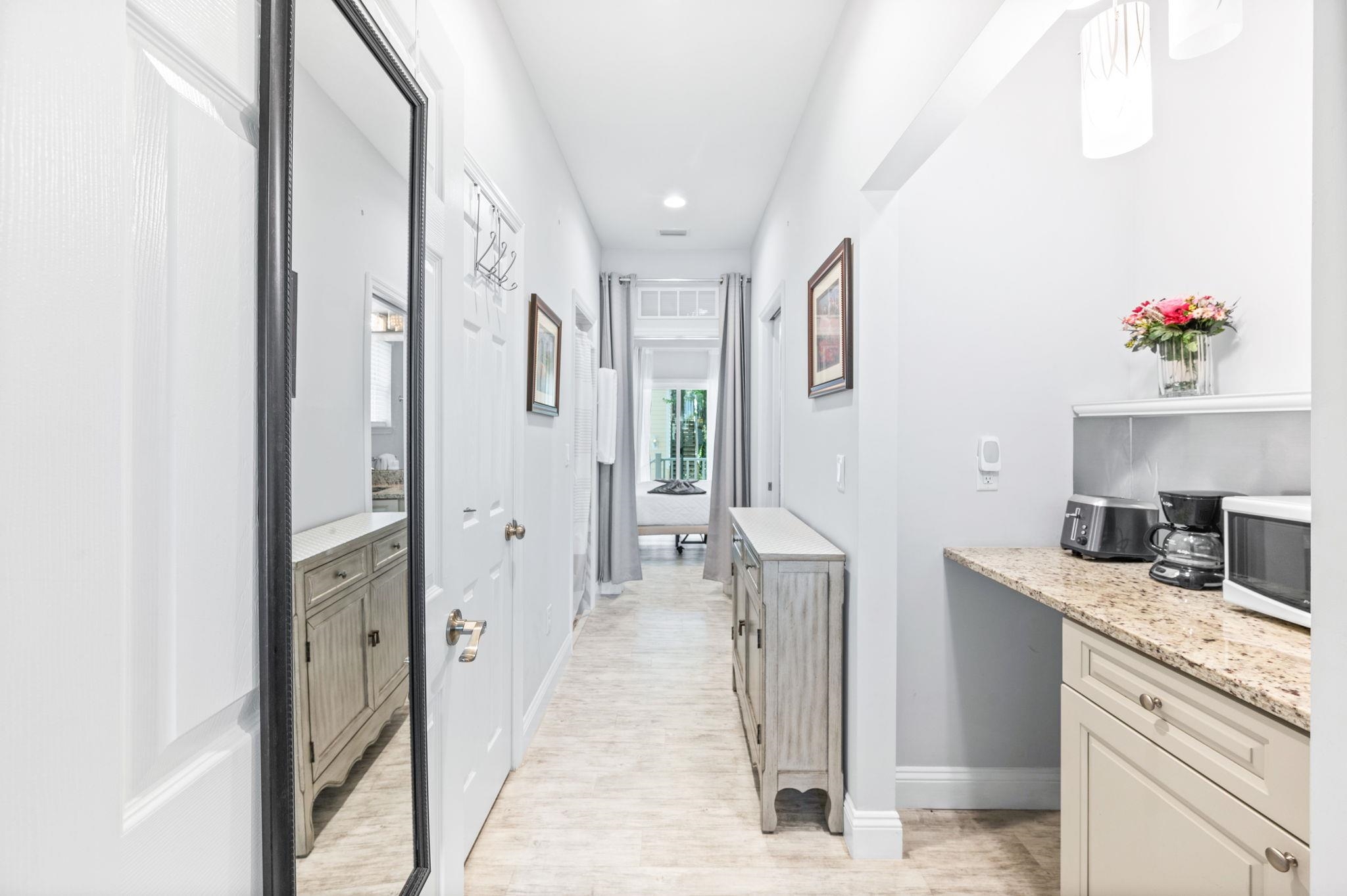 Image 40 of 87 For 239 Riberia St