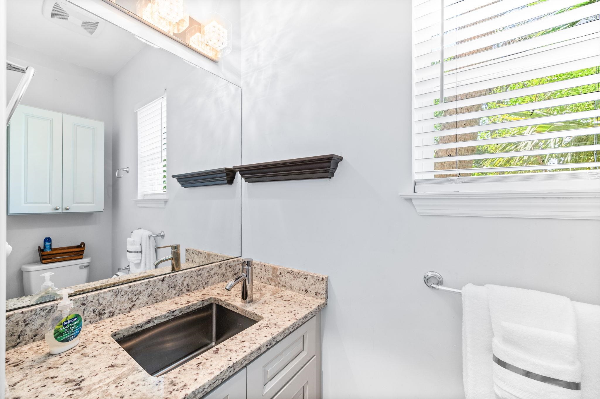 Image 43 of 87 For 239 Riberia St