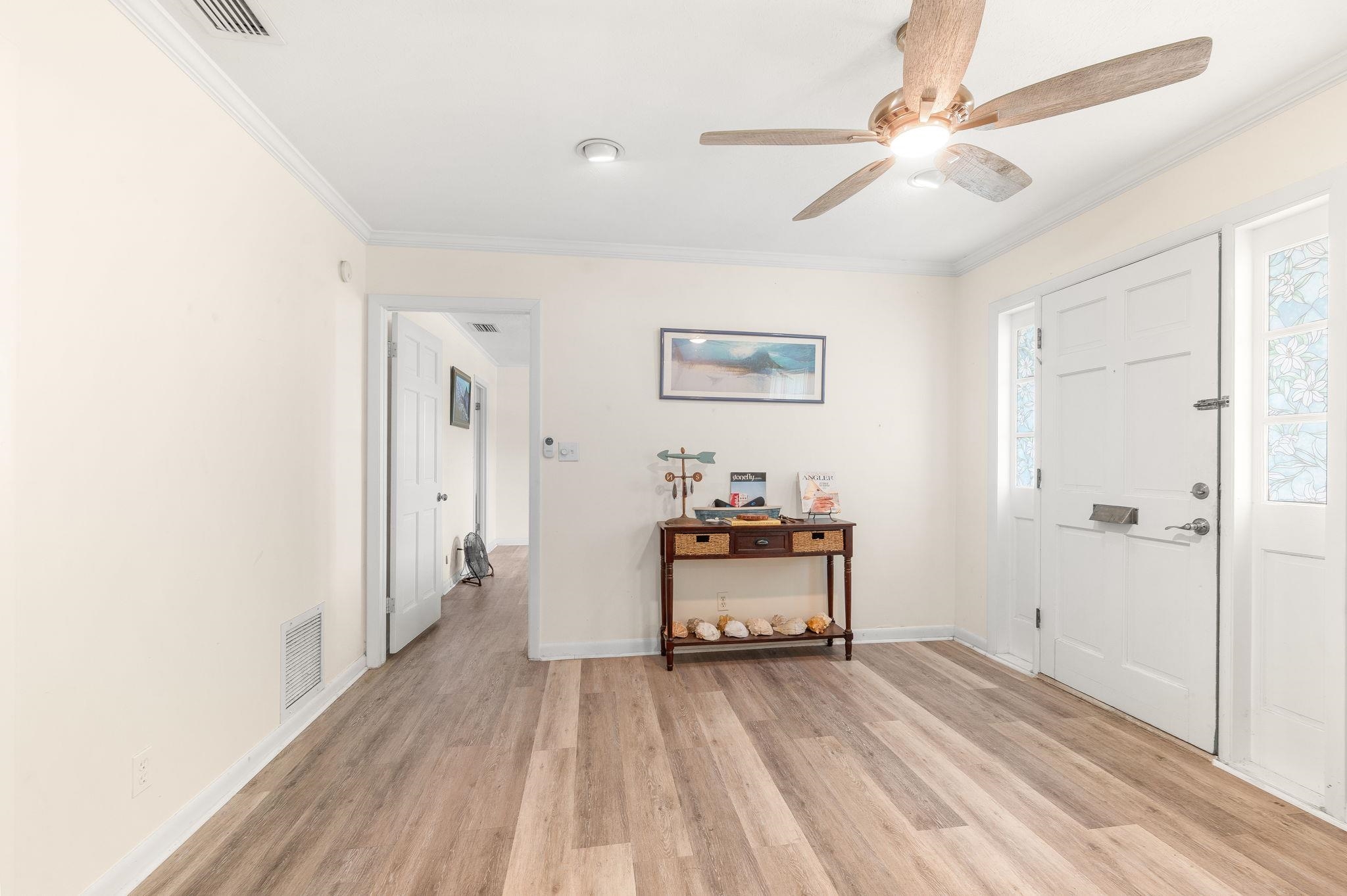 Image 11 of 42 For 18 Ocean Avenue