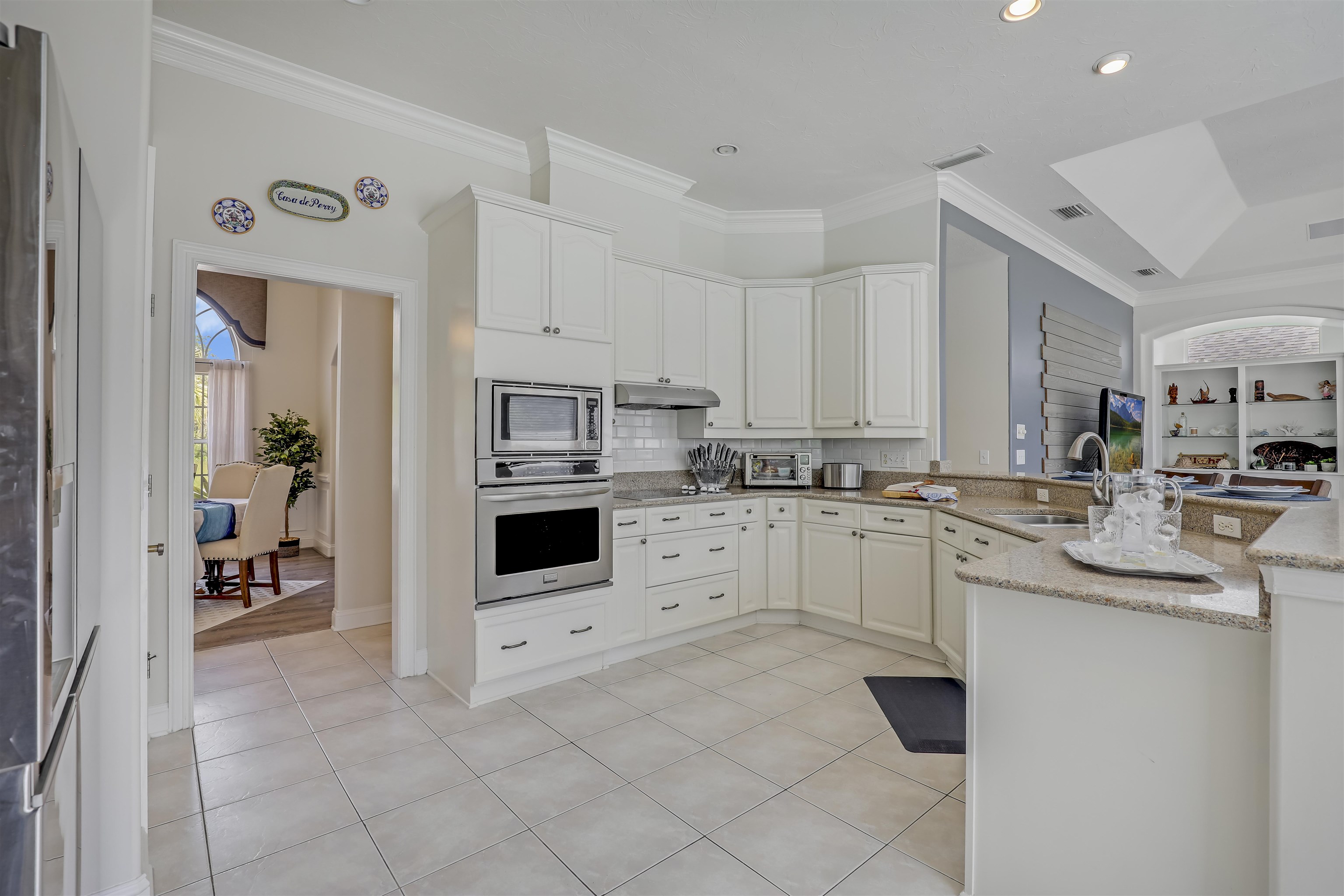 Image 27 of 71 For 1290 Cunningham Creek Dr