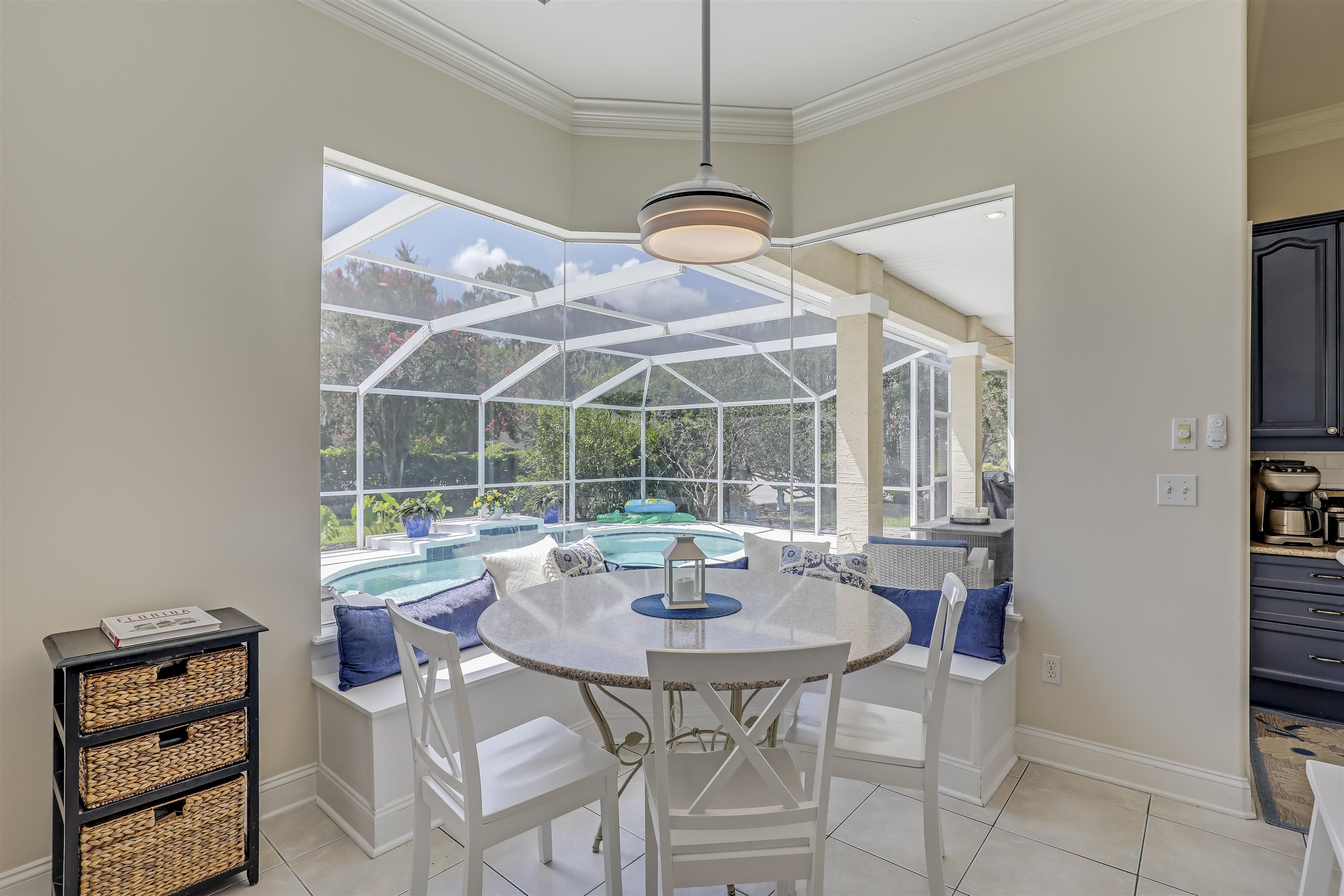 Image 29 of 71 For 1290 Cunningham Creek Dr