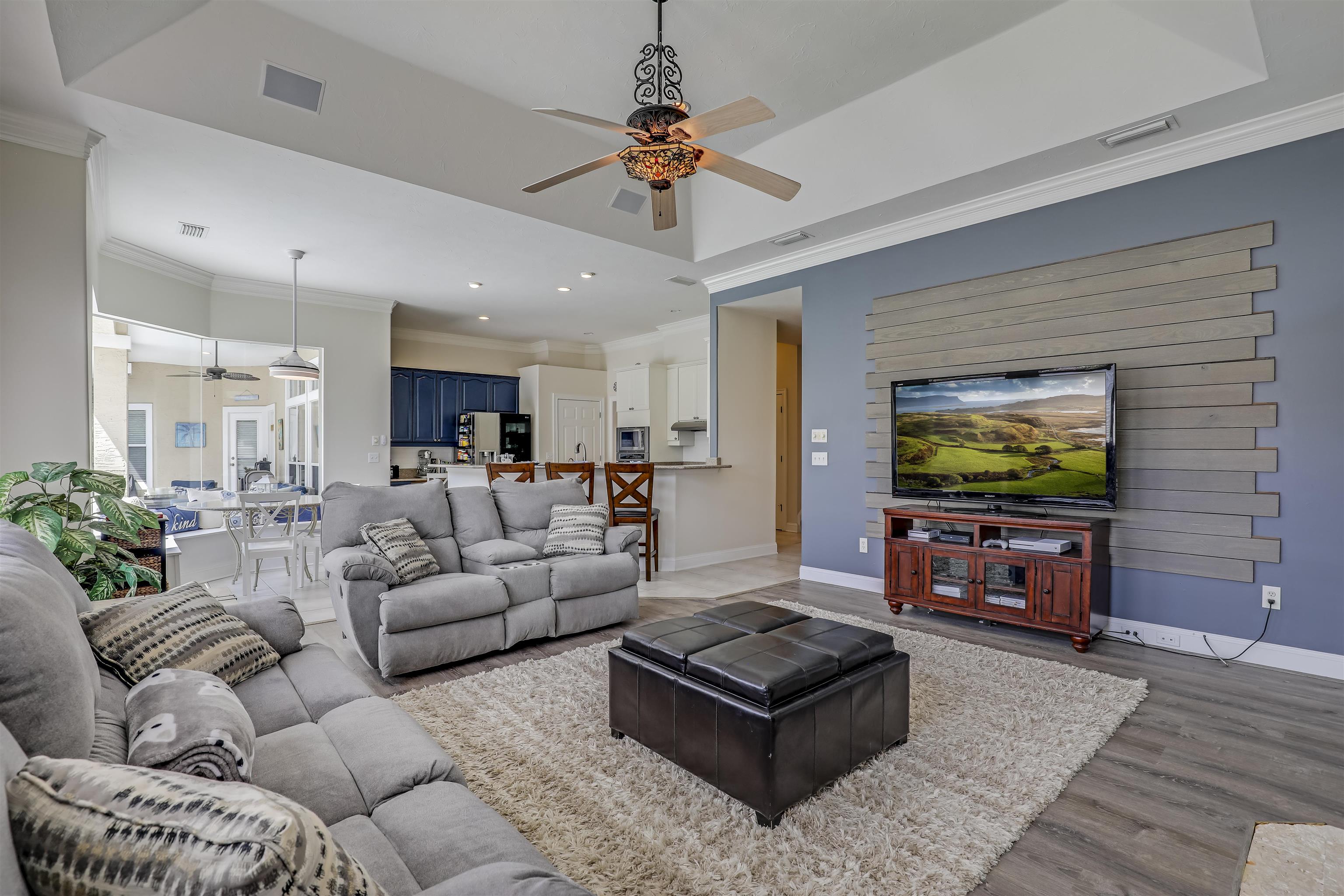 Image 32 of 71 For 1290 Cunningham Creek Dr