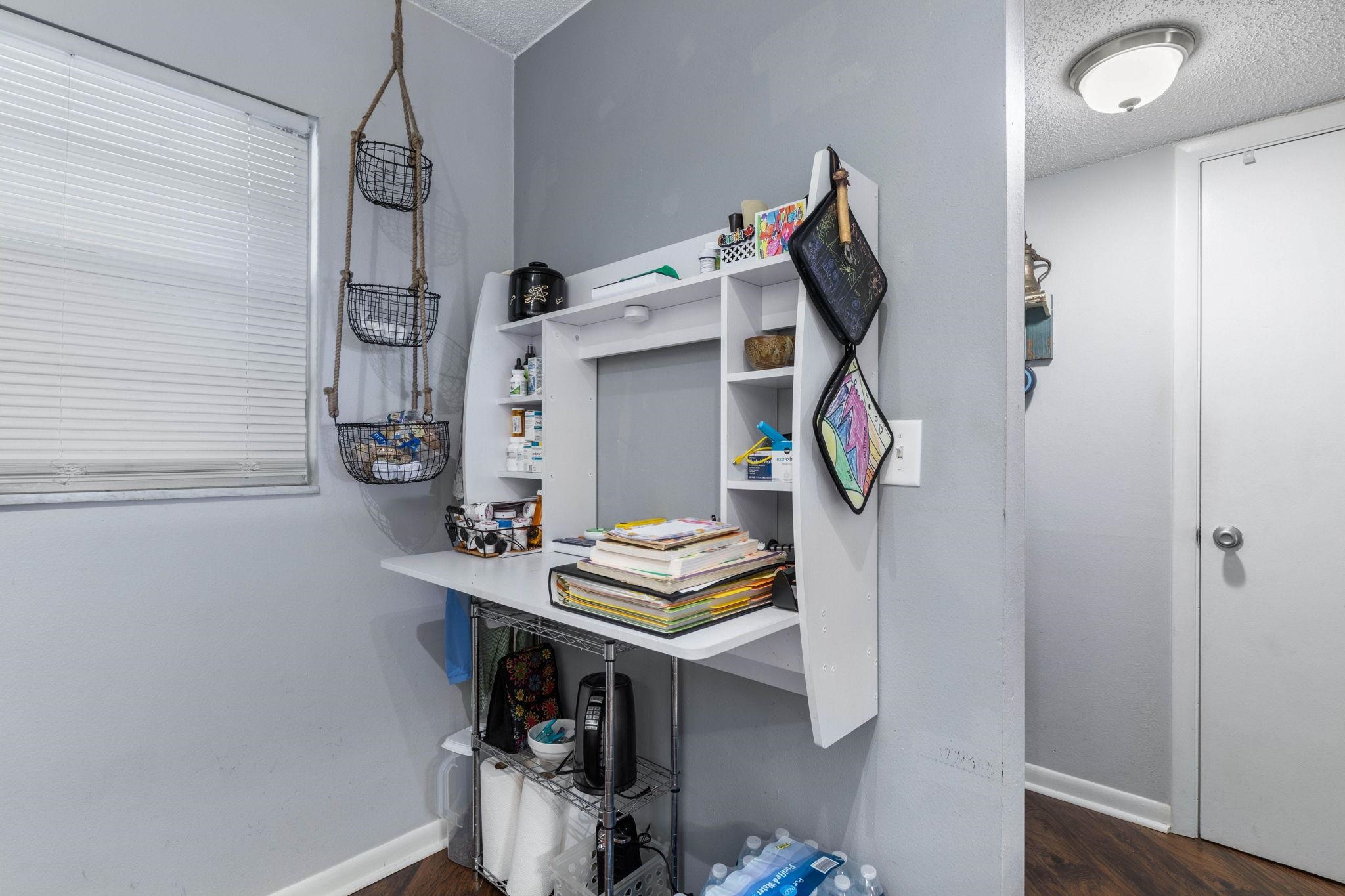 Image 15 of 53 For 640 Nova Road N 117