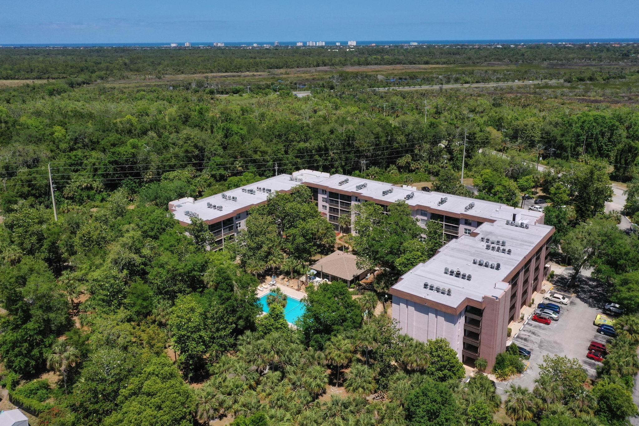 Image 42 of 53 For 640 Nova Road N 117