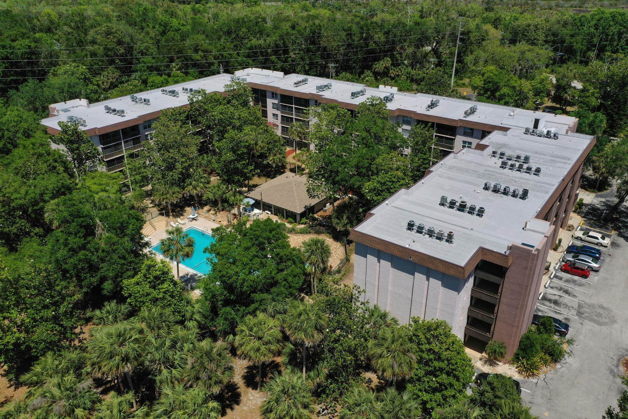 Image 45 of 53 For 640 Nova Road N 117