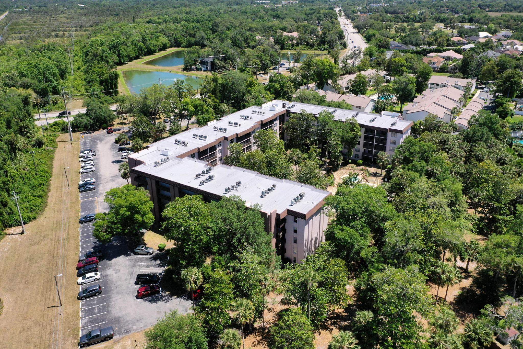 Image 48 of 53 For 640 Nova Road N 117