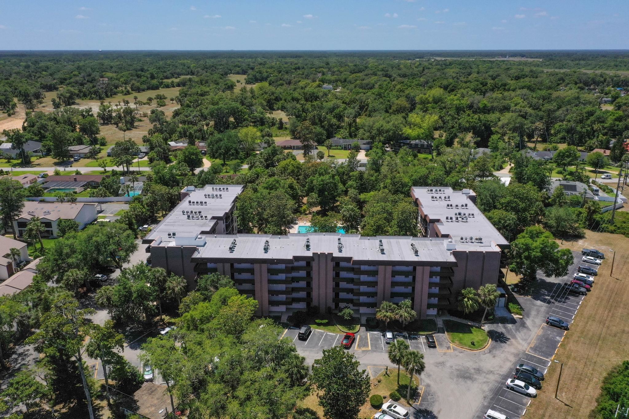 Image 51 of 53 For 640 Nova Road N 117